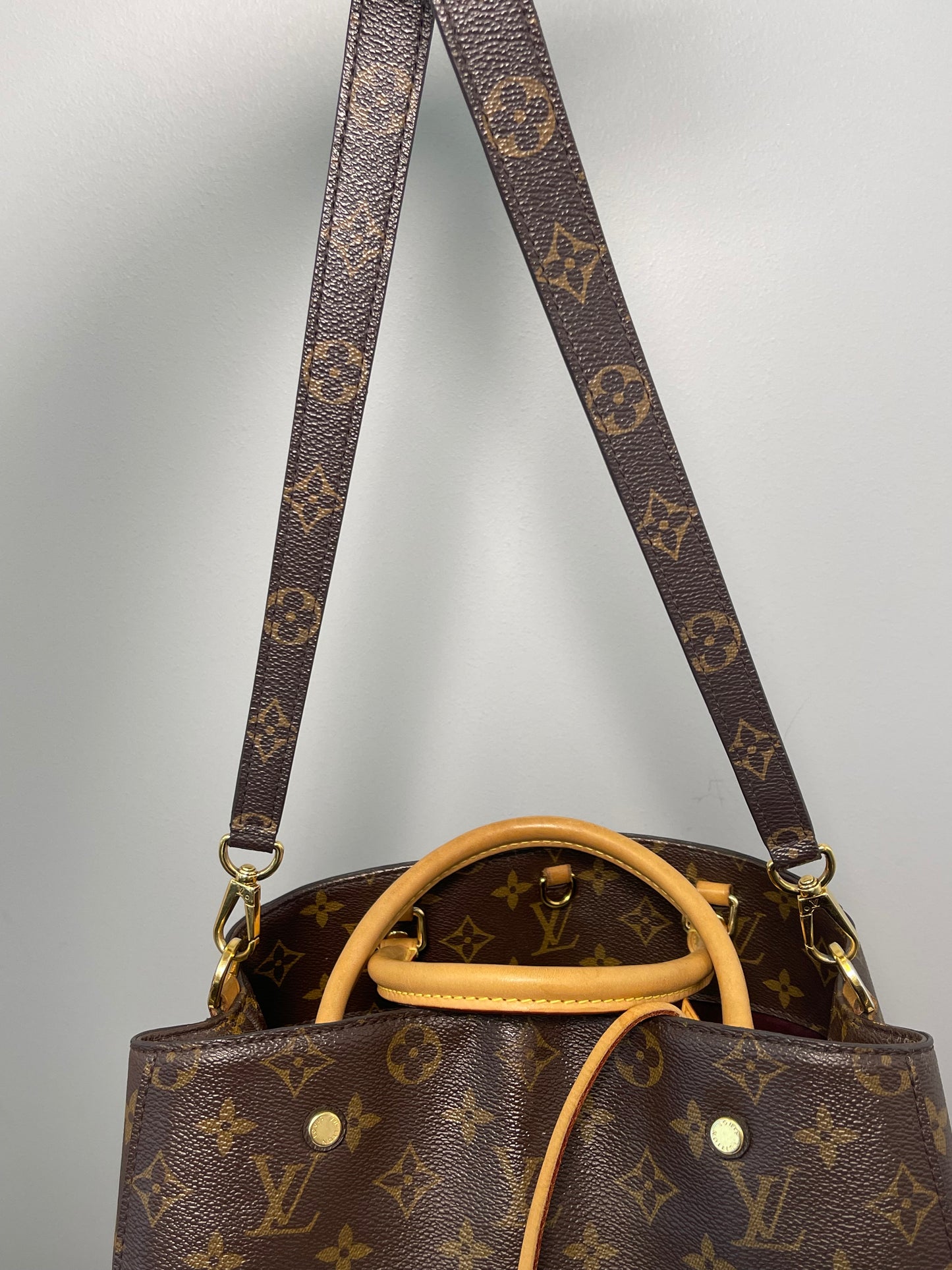 LOUIS VUITTON MM MONTAIGNE MONOGRAM