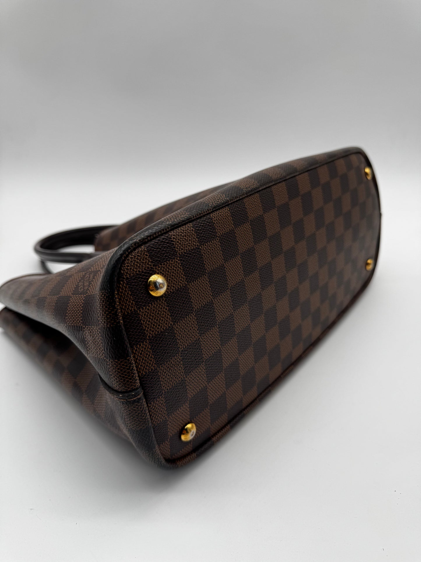 LOUIS VUITTON TOTE WITH KEY POUCH INCLUDED