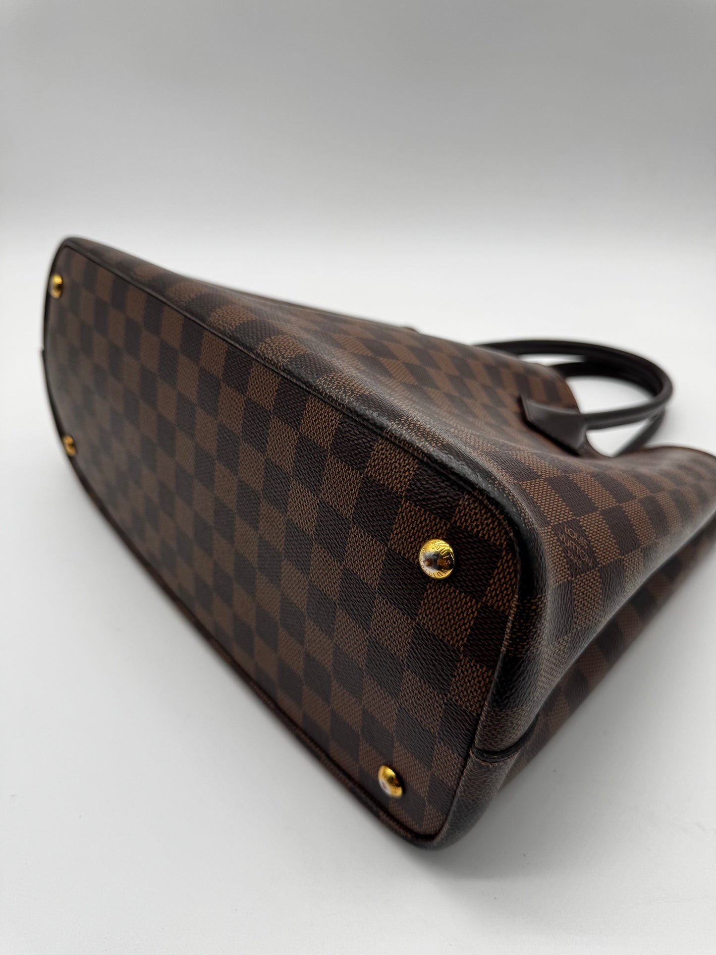 LOUIS VUITTON TOTE WITH KEY POUCH INCLUDED