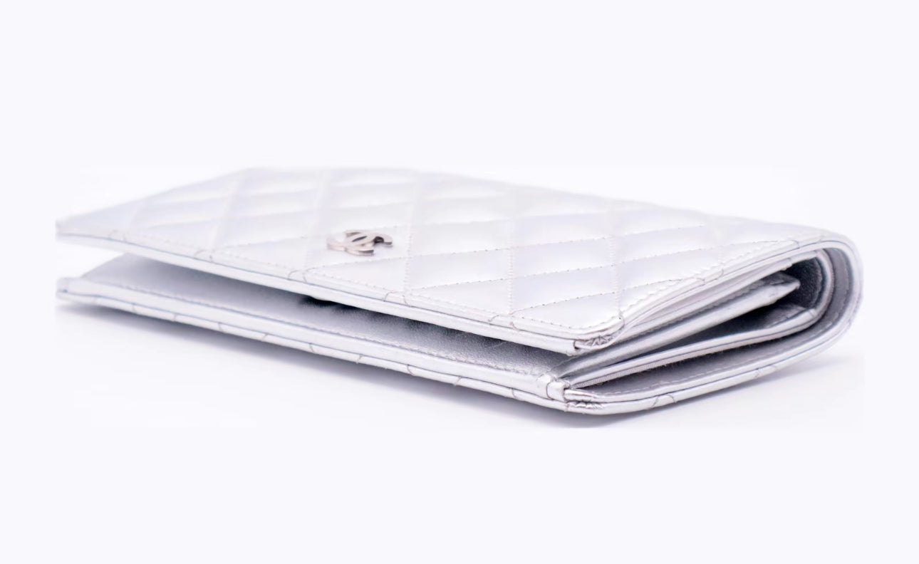 CHANEL PATENT SILVER WALLET (FULL SET!)