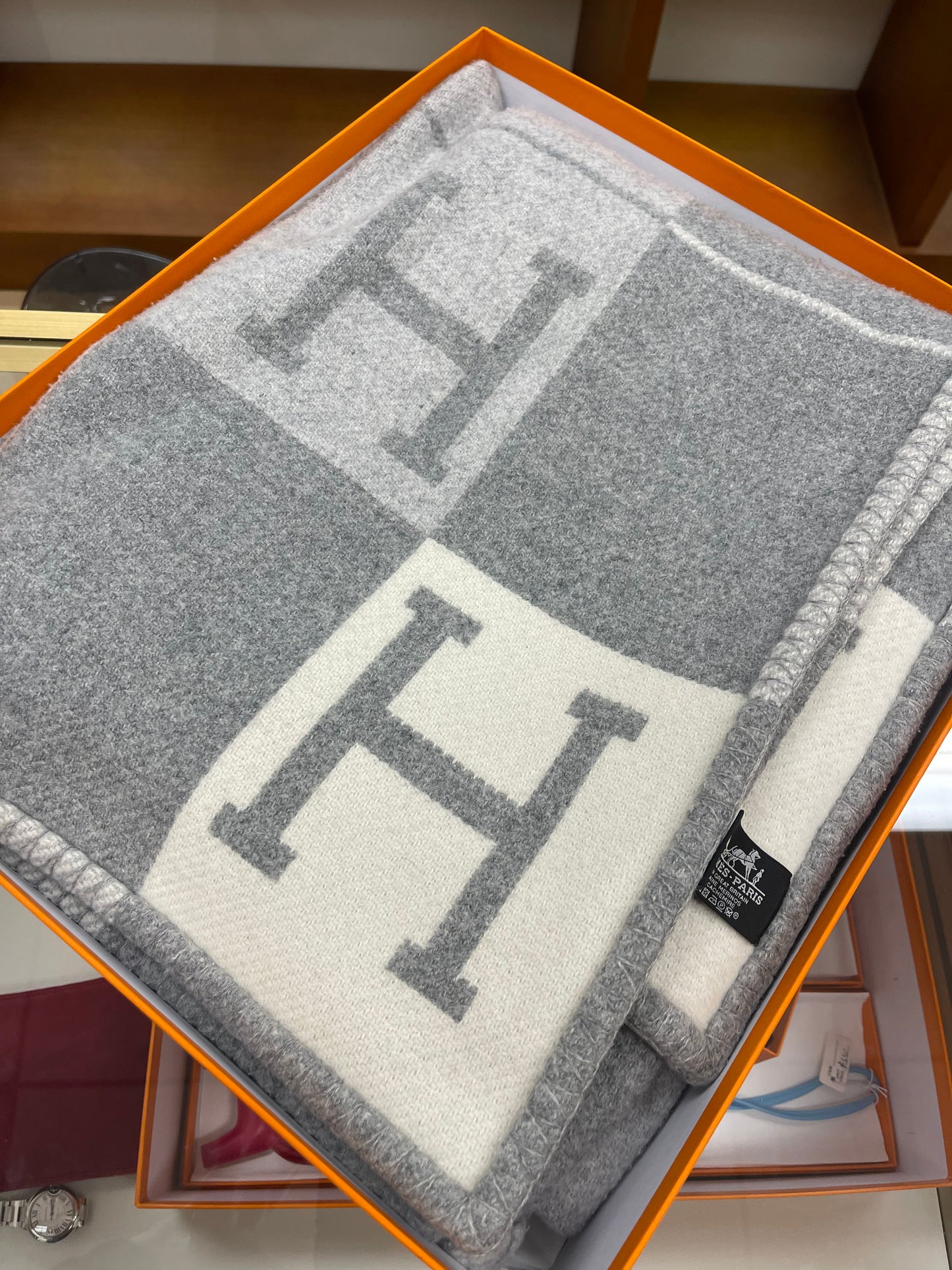 HERMES BLANKET (LIKE NEW!)