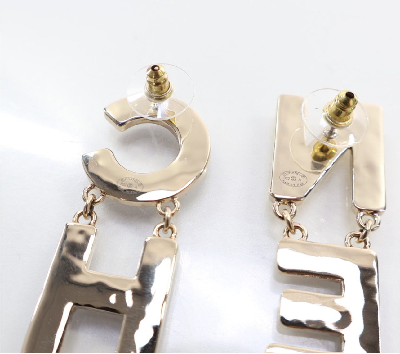 CHANEL LOGO EARRINGS (AUTHENTIC)
