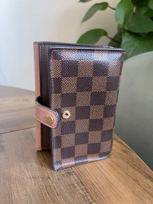 LOUIS VUITTON DAMIER EBENE WALLET