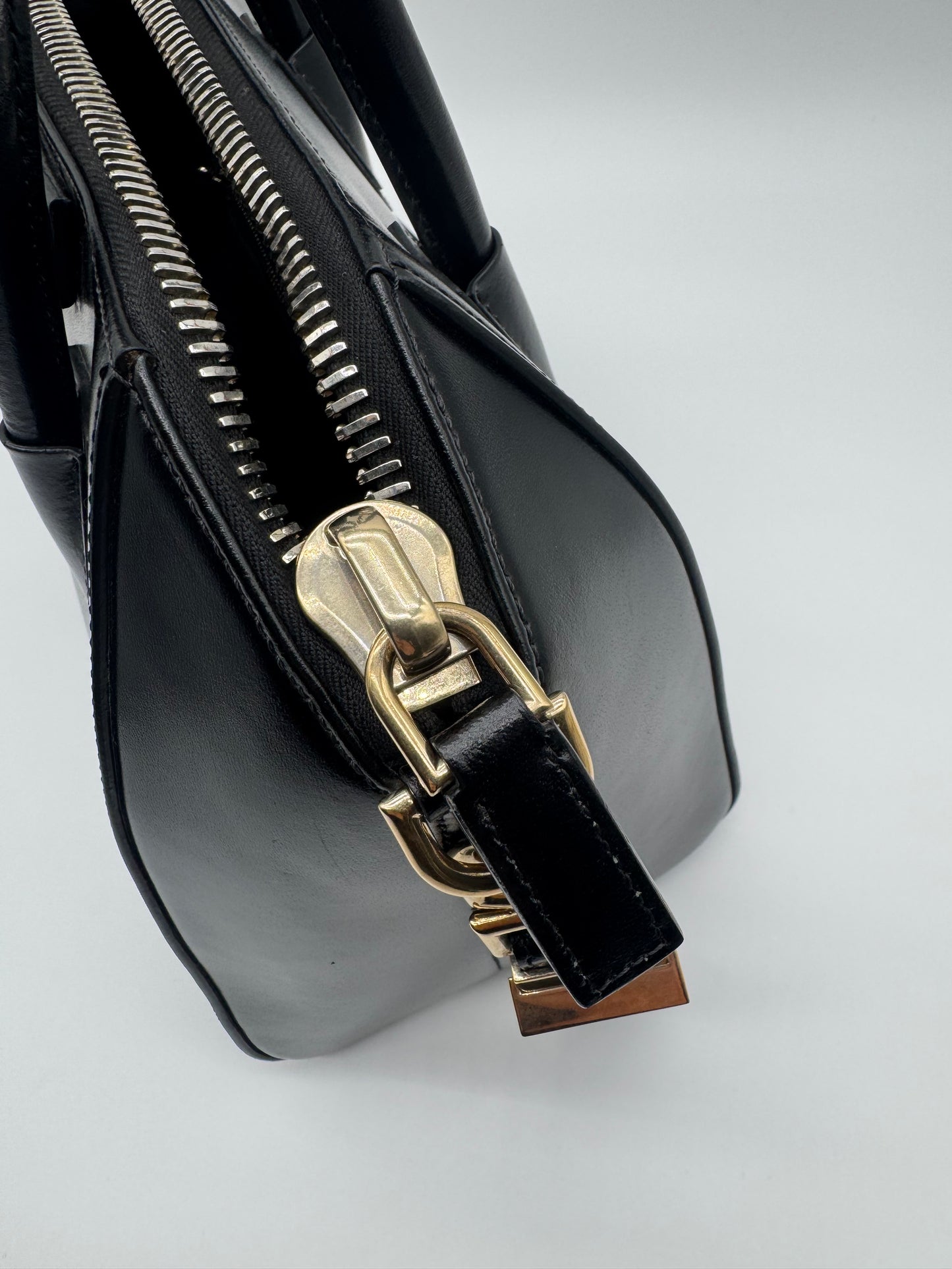 GIVENCHY ANTIGONA SMALL LAMBSKIN TOTE