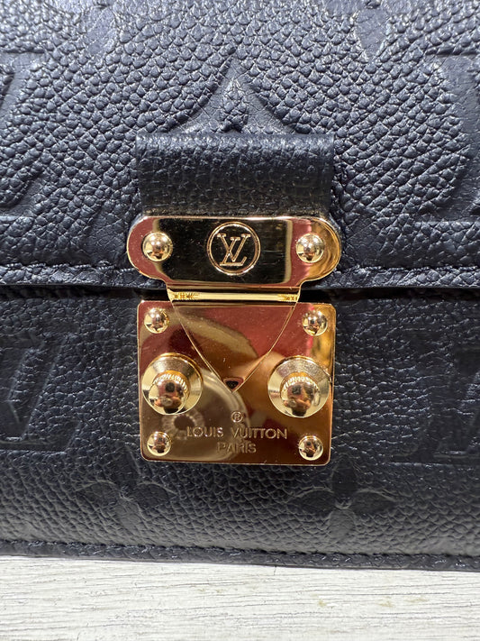 LOUIS VUITTON POCHETTE EAST WEST