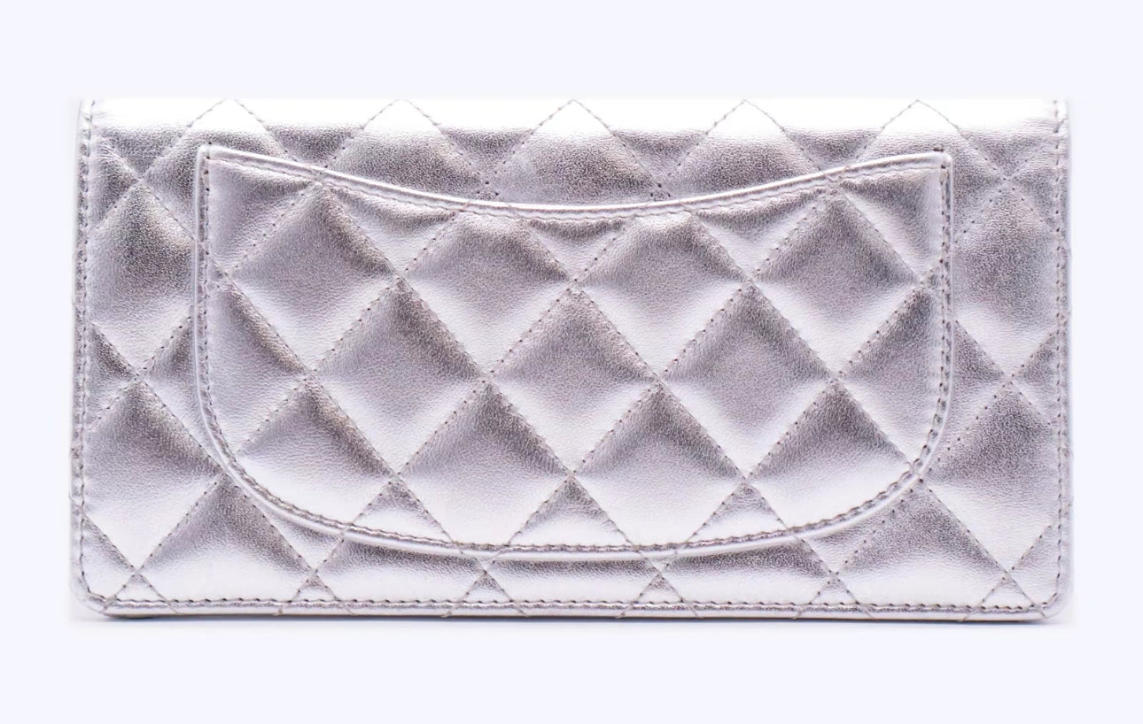 CHANEL PATENT SILVER WALLET (FULL SET!)