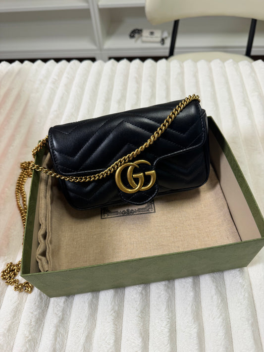 Gucci GG Marmont Mini