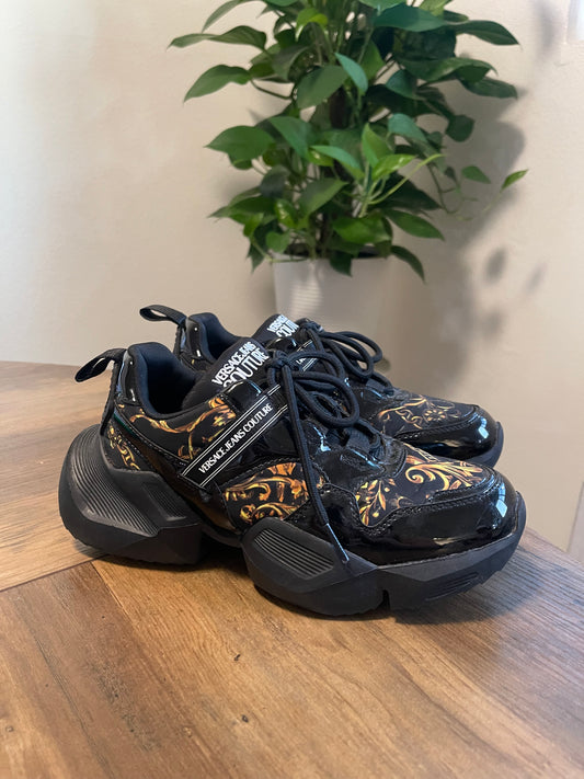 VERSACE WOMENS SNEAKERS SIZE 6