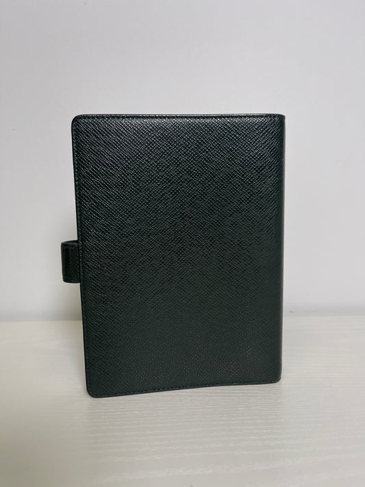 LOUIS VUITTON TAIGA AGENDA MM PLANNER