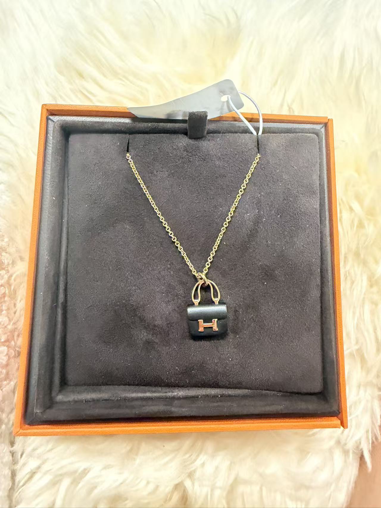 Hermes Amulettes Constance pendant