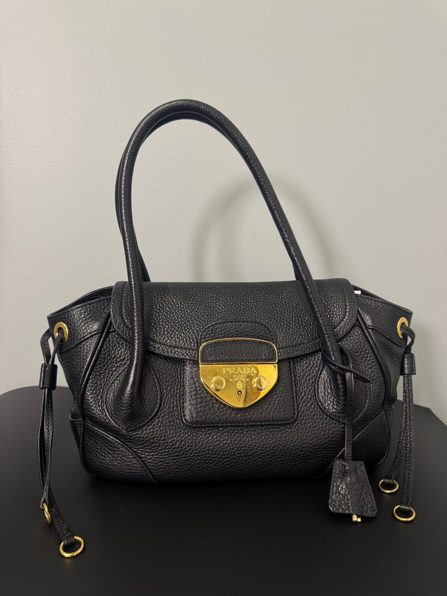 BLACK PRADA SHOULDER BAG GOLD HARDWARE