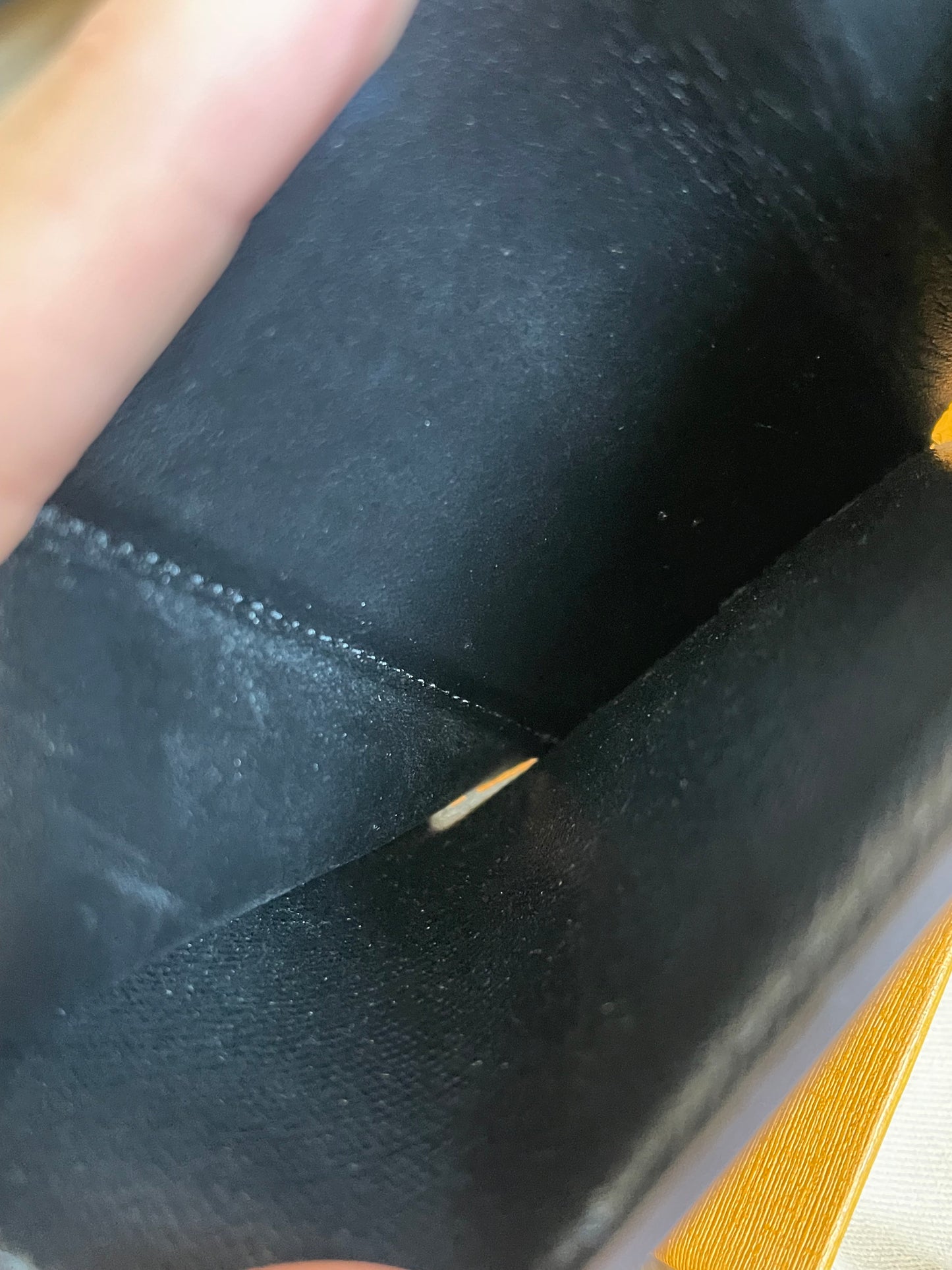 LOUIS VUITTON REVERSE MONOGRAM CARD HOLDER