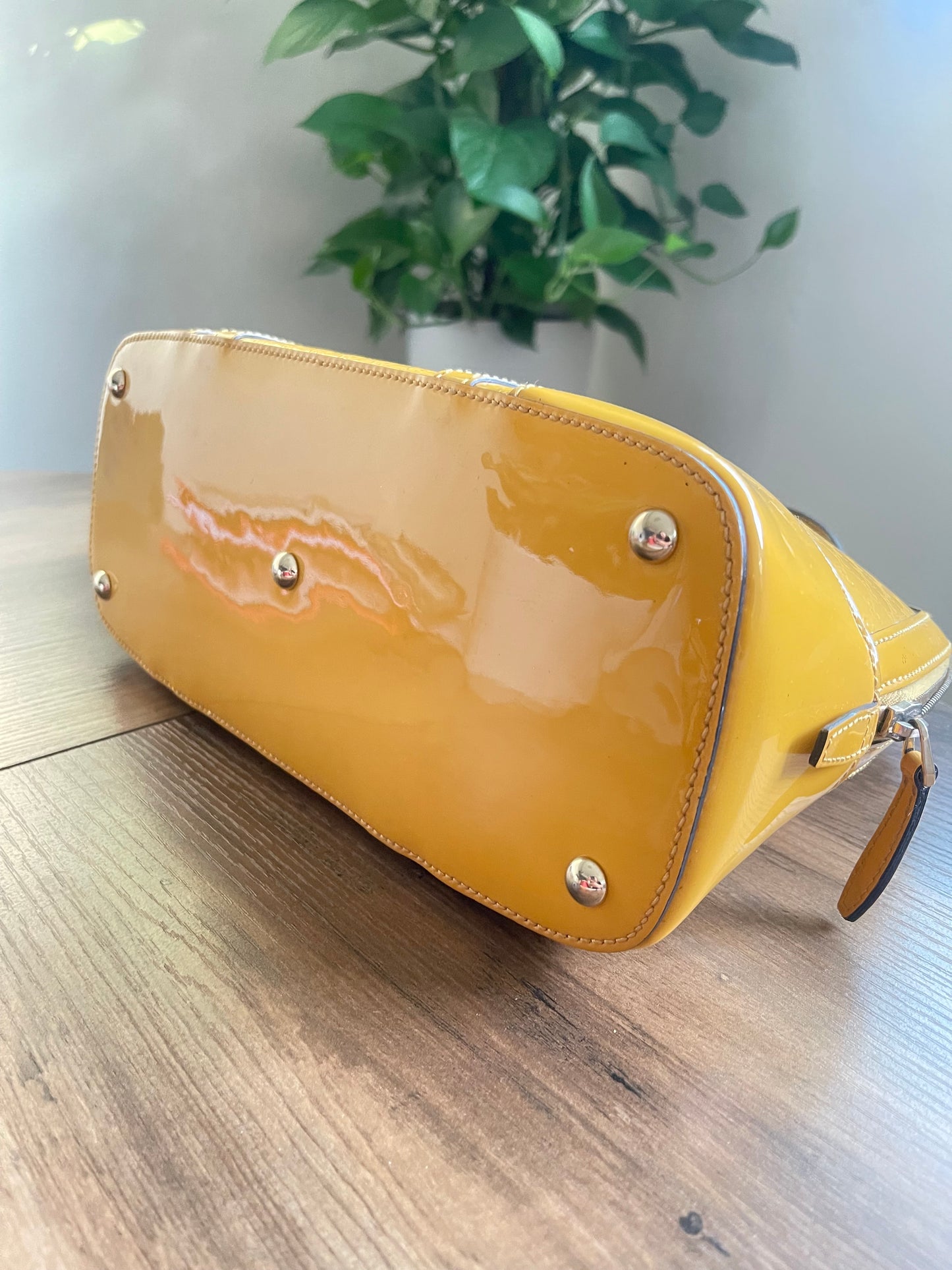 GUCCI PATENT YELLOW CROSSBODY