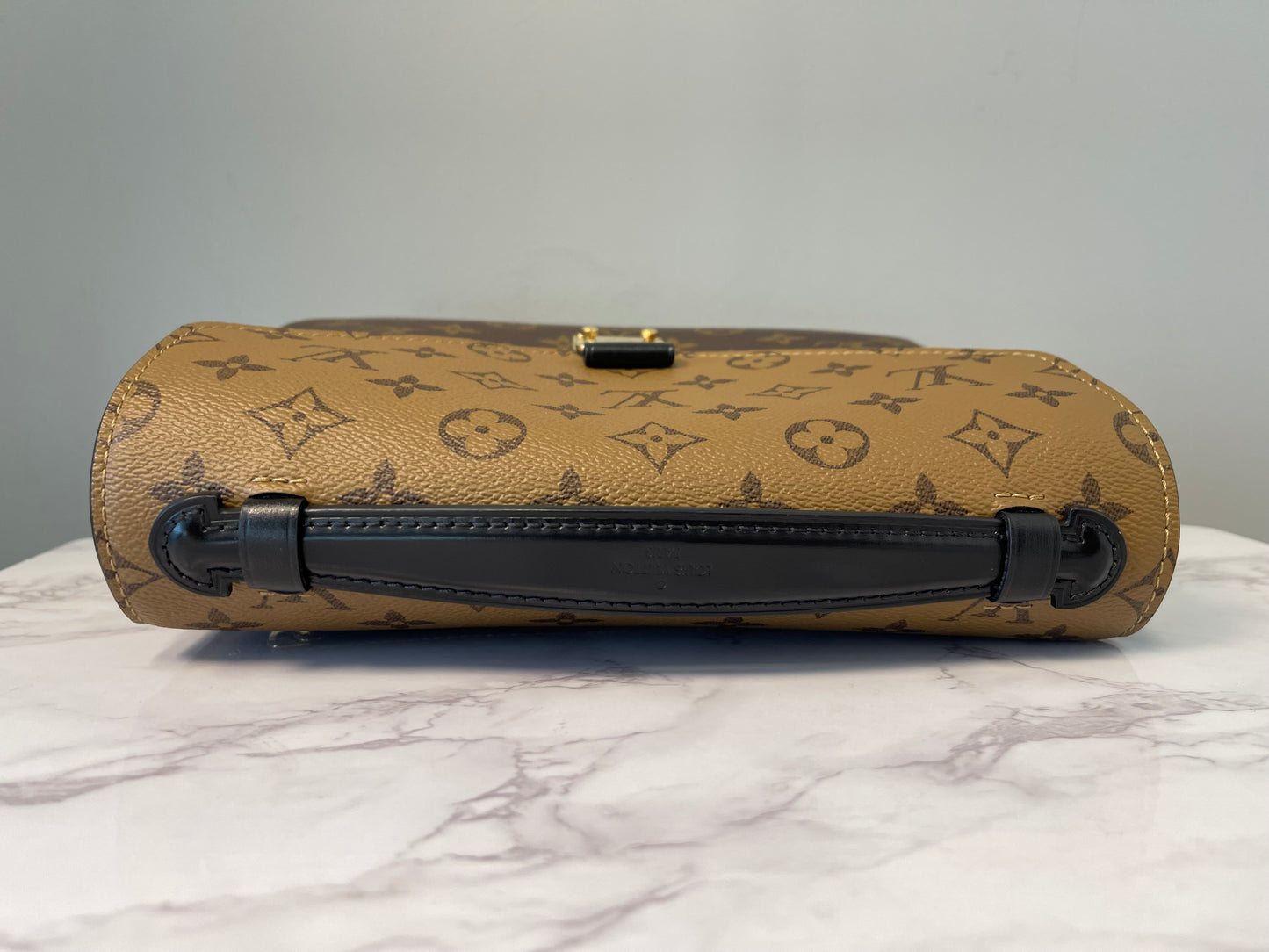 LOUIS VUITTON REVERSE MONOGRAM POCHETTE MÉTIS (LIKE-NEW!)