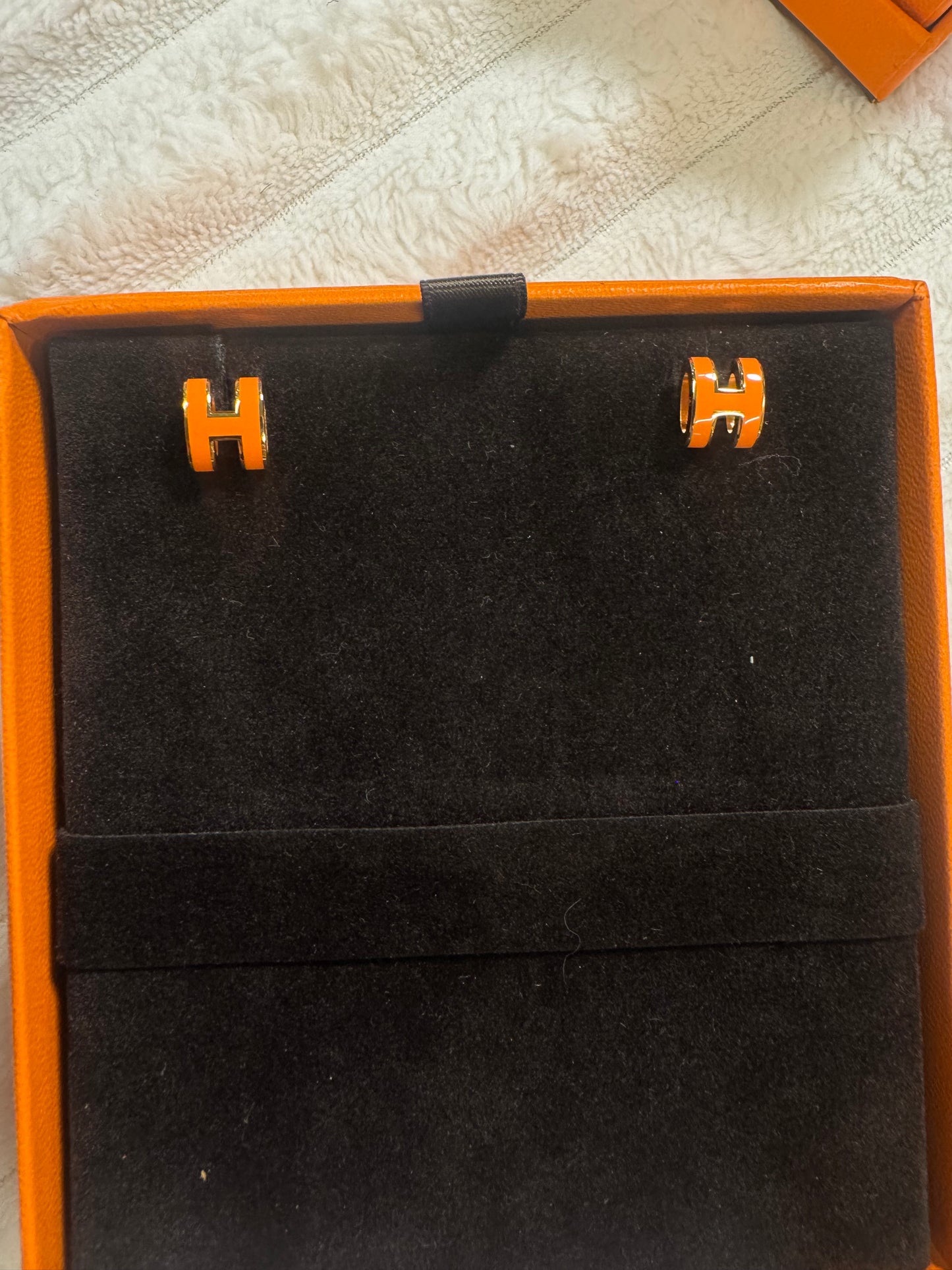 Hermes mini Pop H earrings Orange /Gold