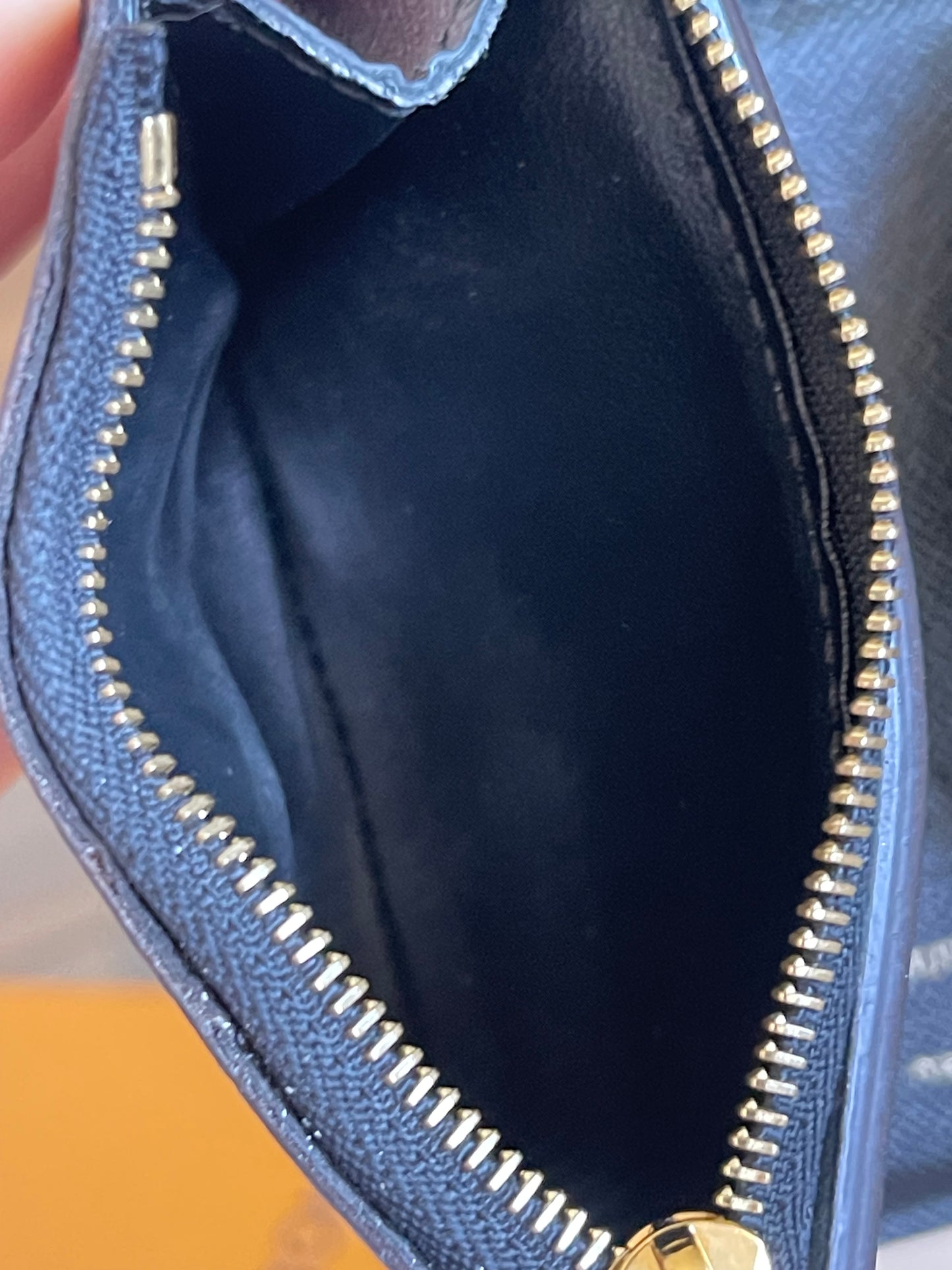 LOUIS VUITTON REVERSE MONOGRAM CARD HOLDER