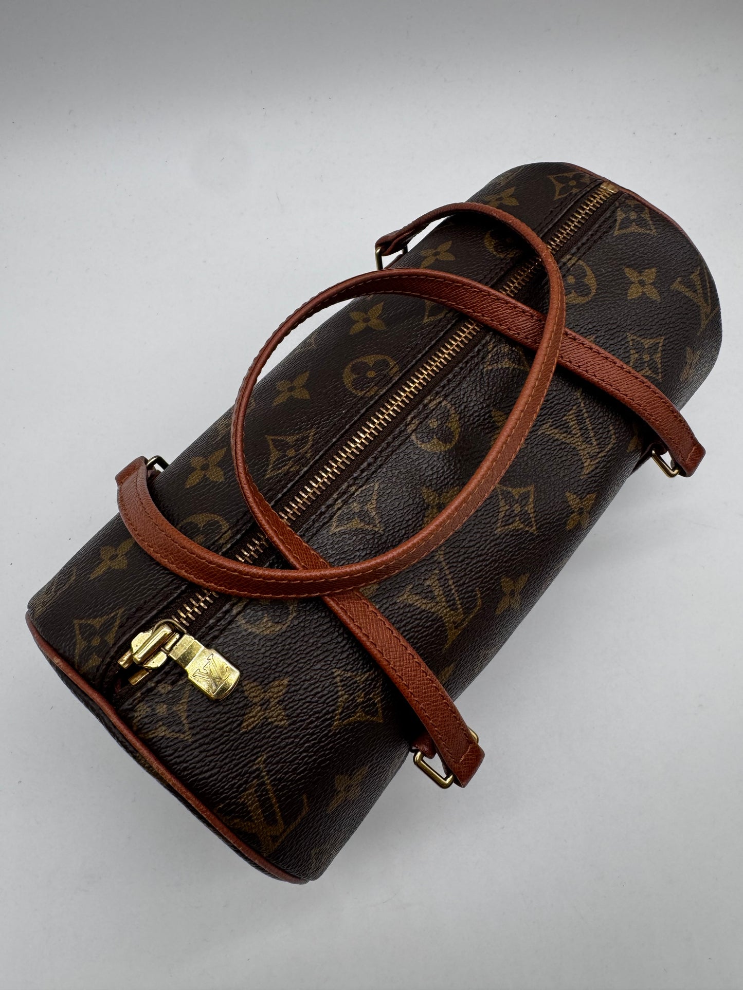 LOUIS VUITTON PAPILLON 26 MONOGRAM