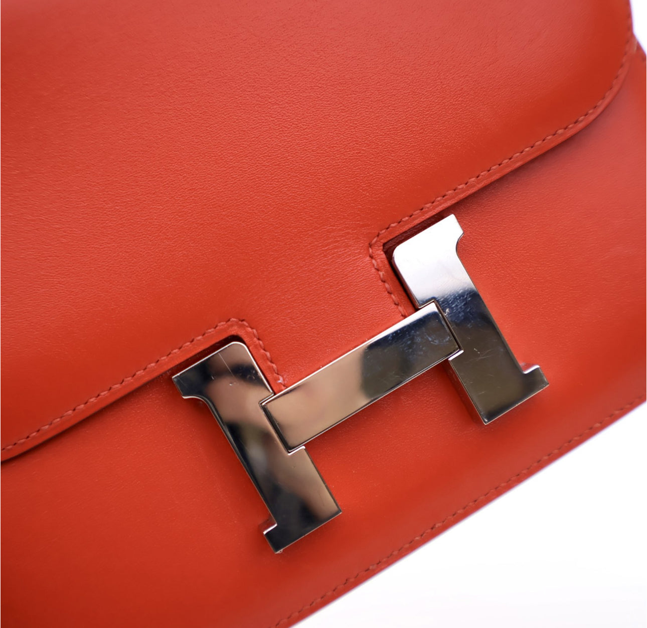 HERMES ROUGE TOMATE SWIFT MINI CONSTANCE 18