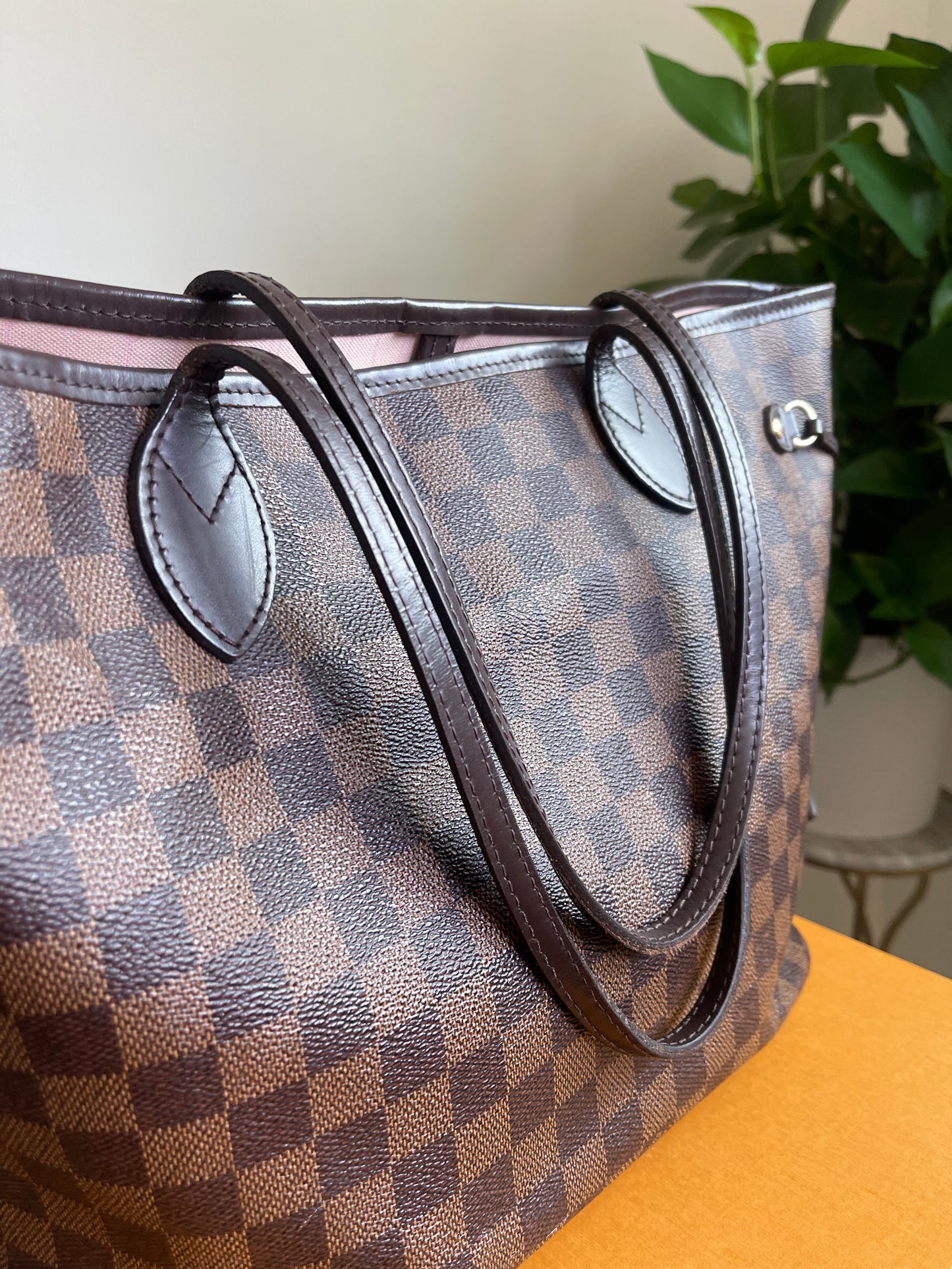 LV DAMIER EBENE PINK INTERIOR WITHOUT POUCH PRE-OWED