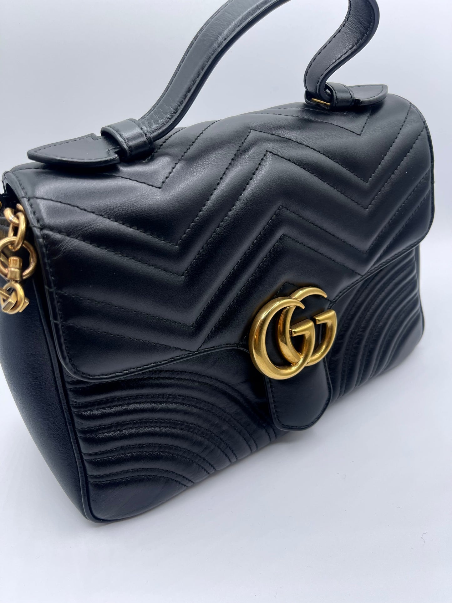 GUCCI CALFSKIN MATELASSE SMALL WITH CROSSBODY STRAP