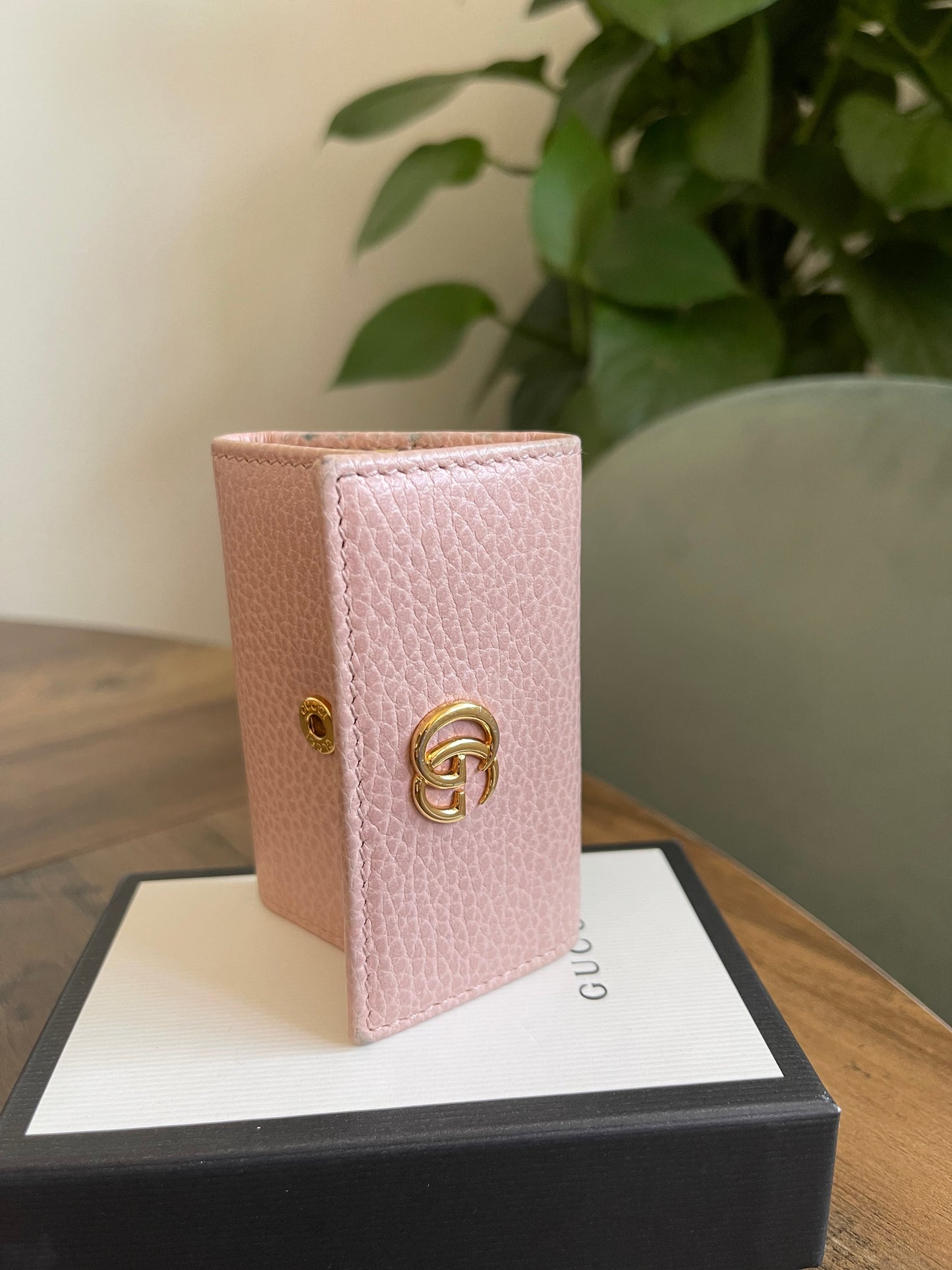 PINK GUCCI KEY HOLDER