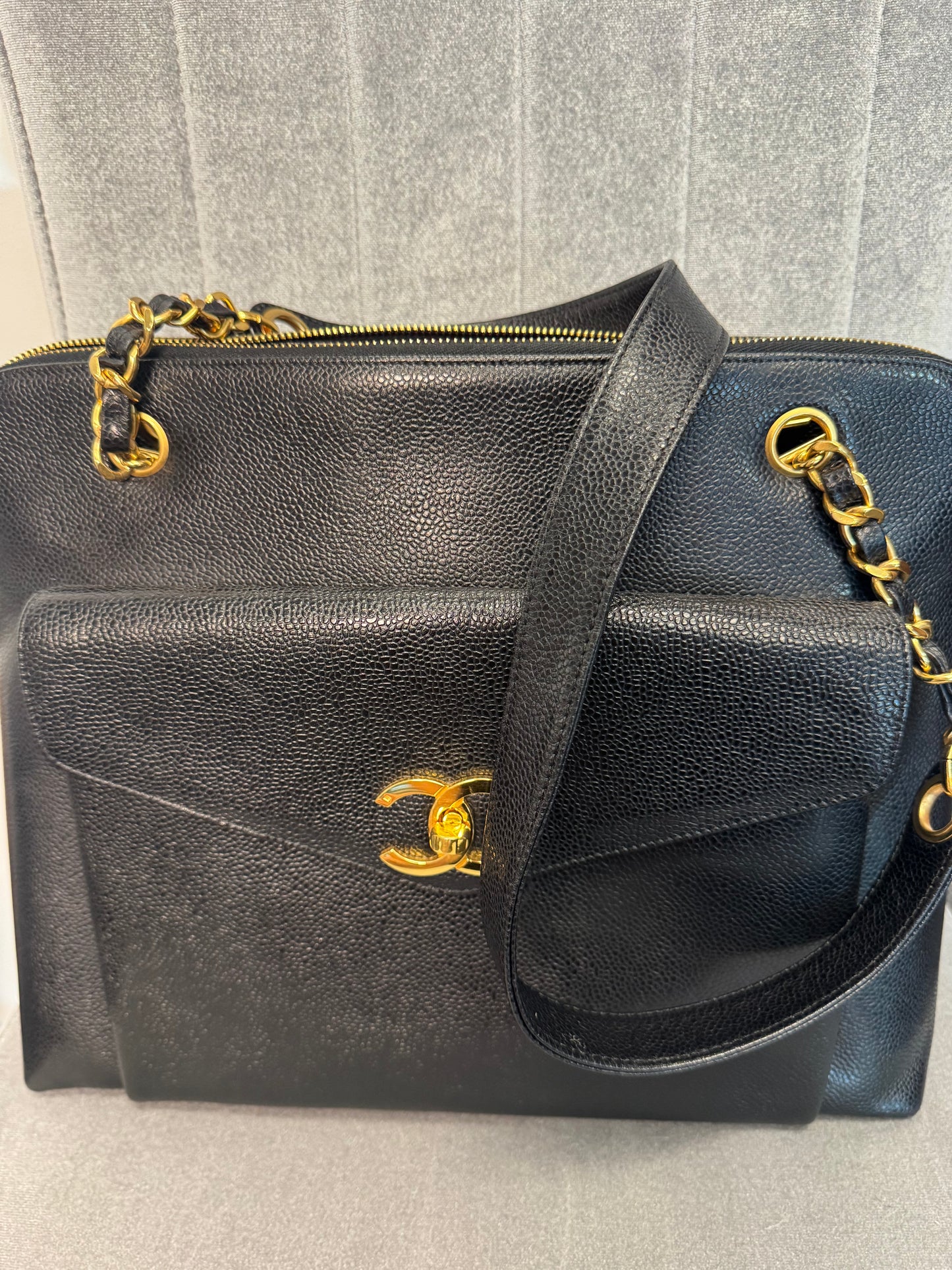 CHANEL CAVIAR BLACK TOTE GOLD HARDWARE
