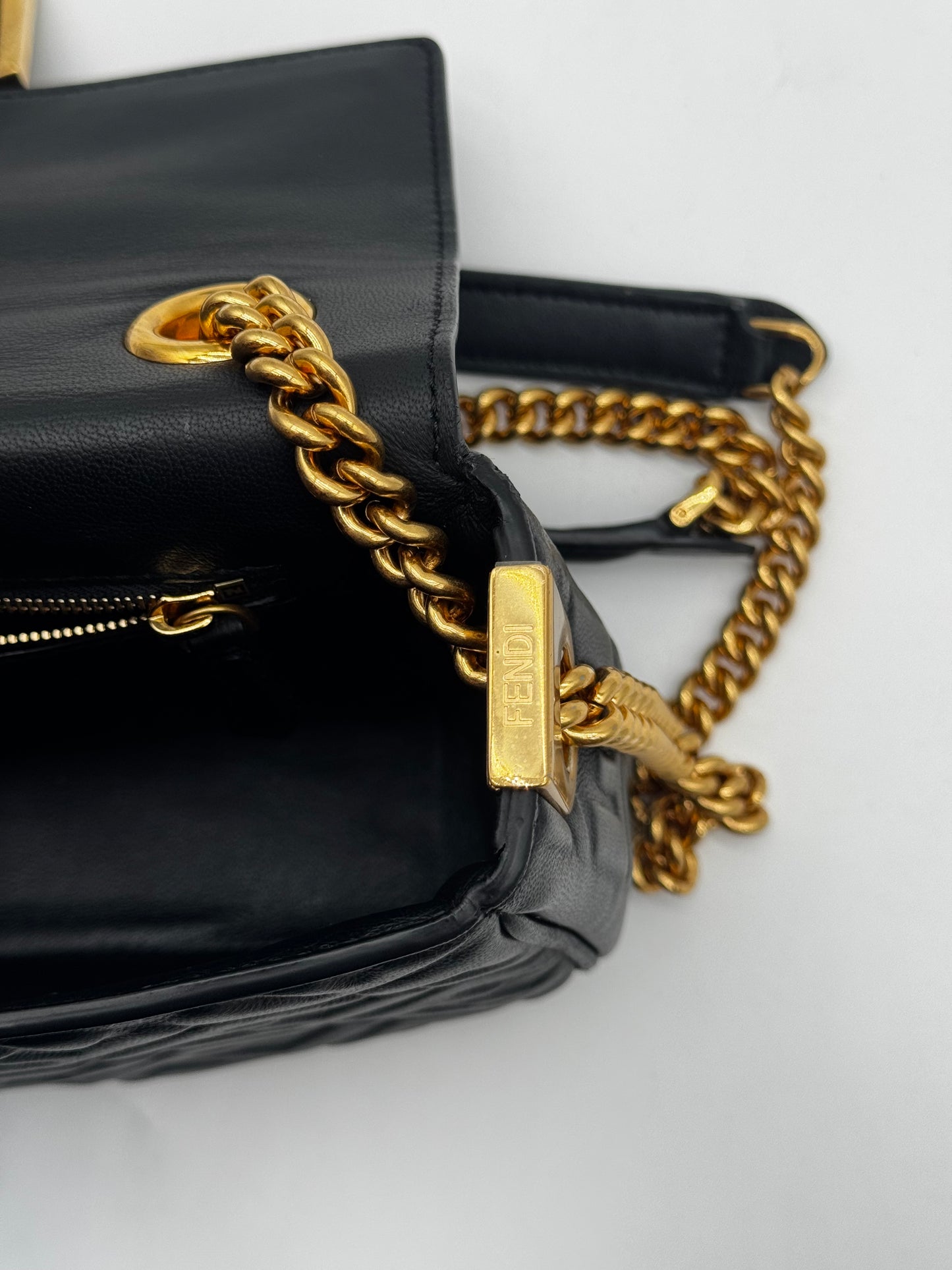 BLACK FENDI BAGUETTE (NEW ARRIVAL!)