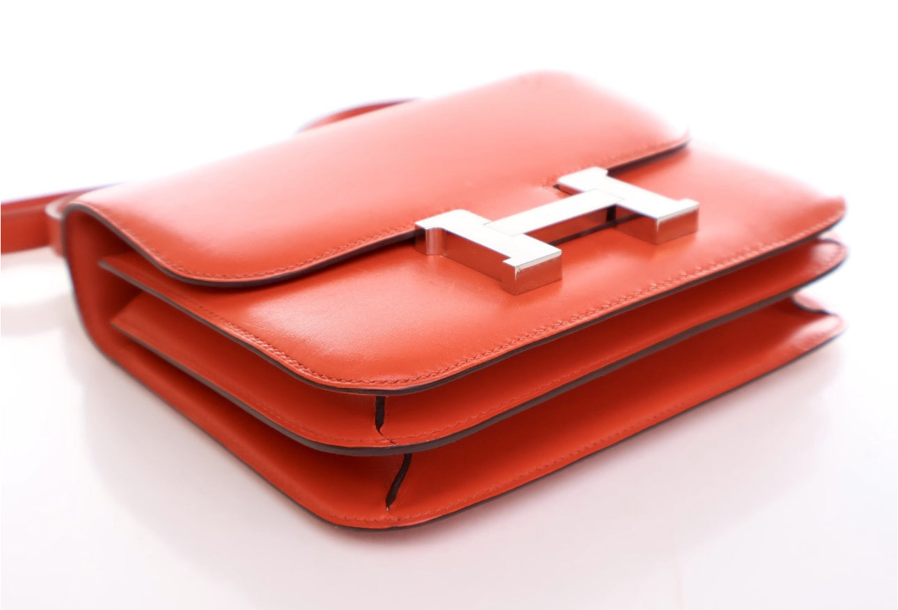 HERMES ROUGE TOMATE SWIFT MINI CONSTANCE 18