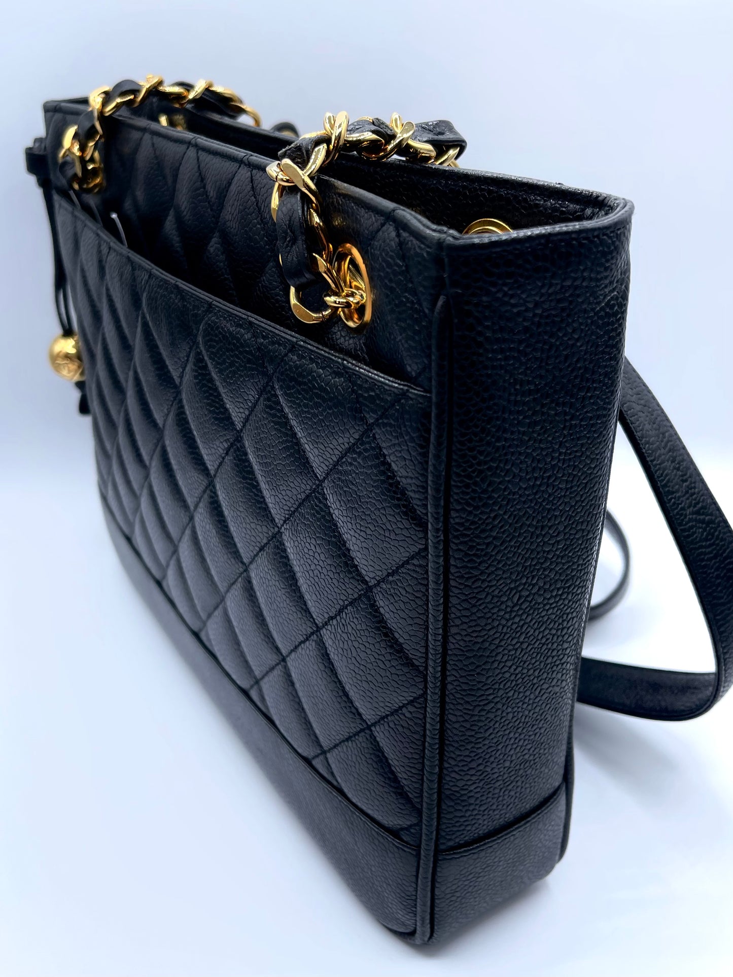 BLACK CHANEL CAVIAR SHOULDER BAG WITH GOLD HARDWARE LONG STRAPS