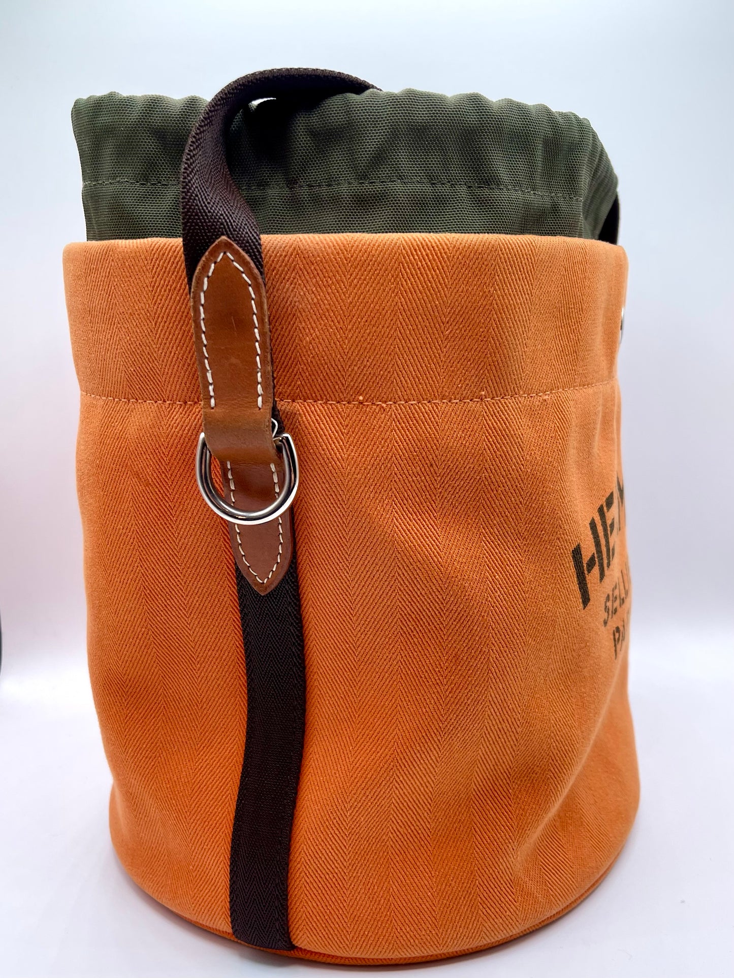 ORANGE HERMES CANVAS BUCKET BAG