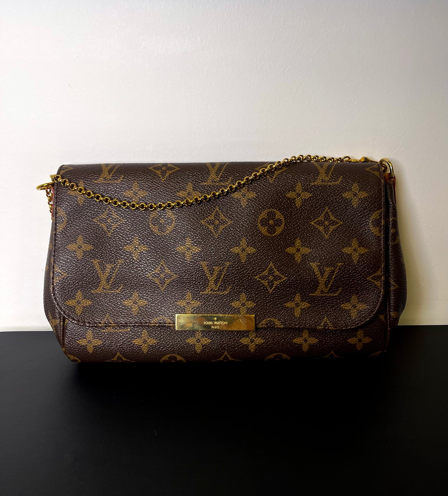 LOUIS VUITTON MM MONOGRAM FAVORITE