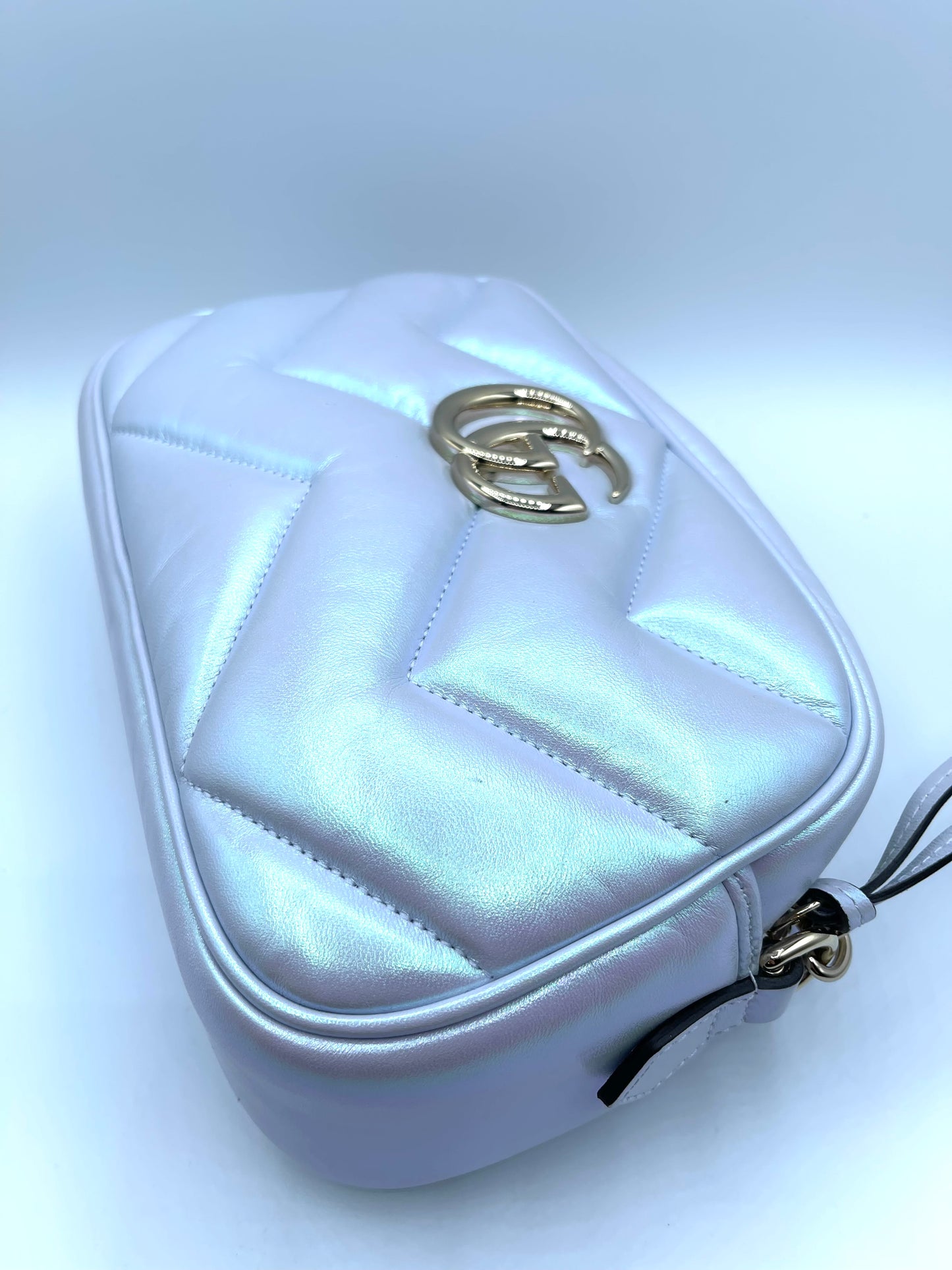 IRIDESCENT GUCCI CAMERA BAG CROSSBODY WITH DUST BAG