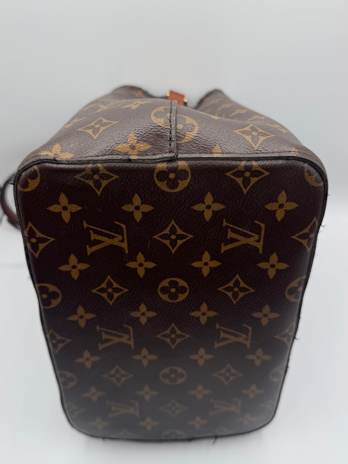 LOUIS VUITTON NEO NOE MONOGRAM