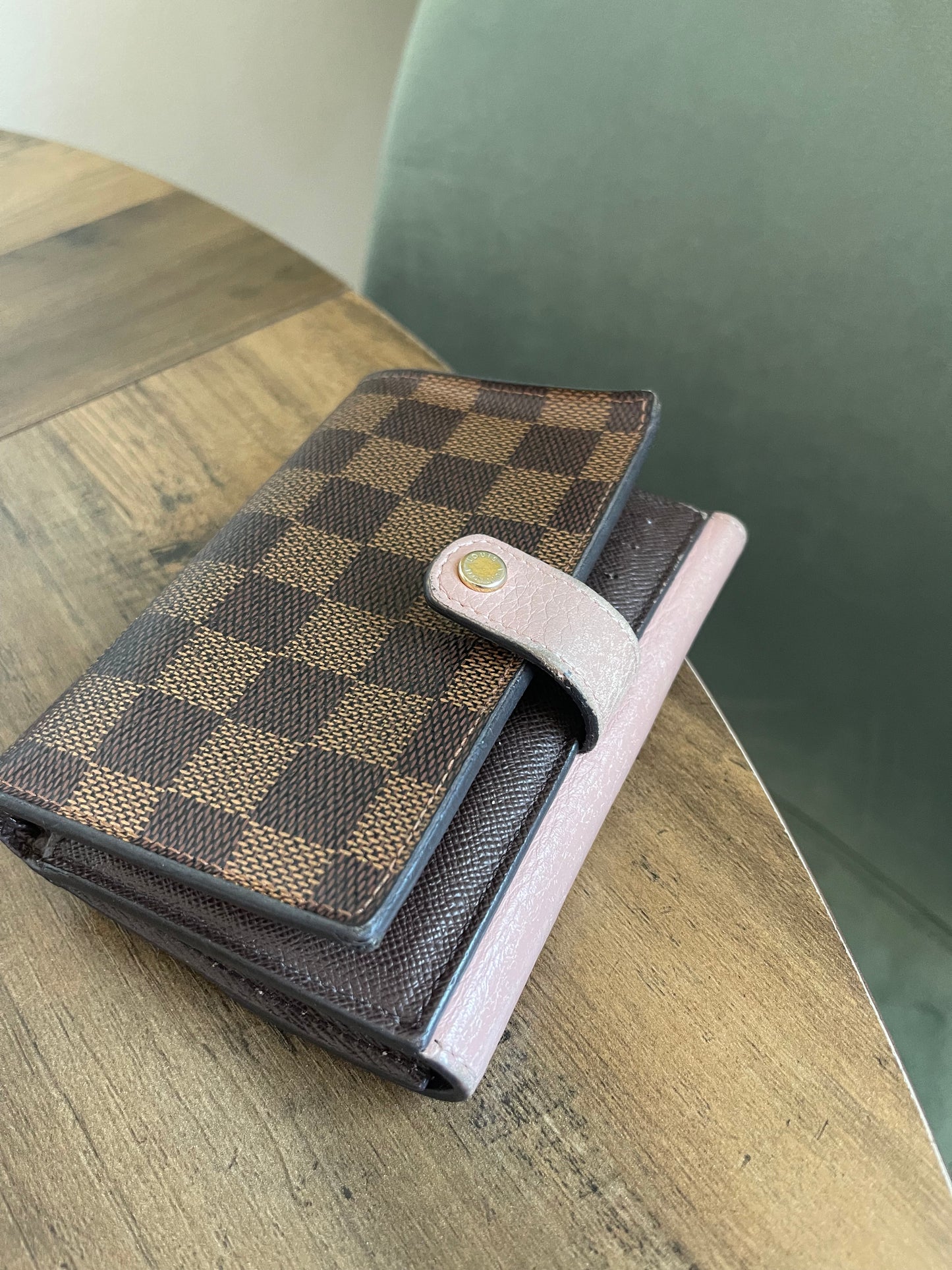 LOUIS VUITTON DAMIER EBENE WALLET