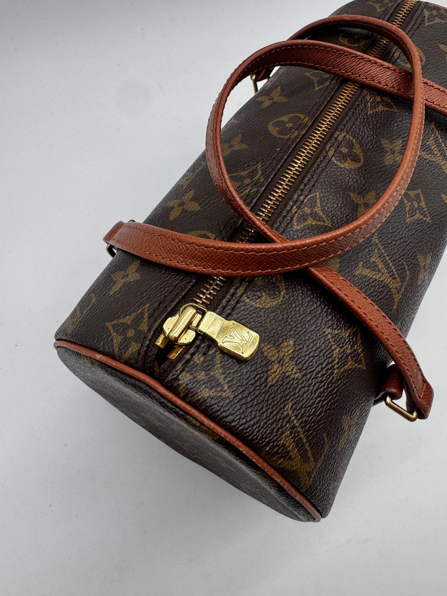 LOUIS VUITTON PAPILLON 26 MONOGRAM