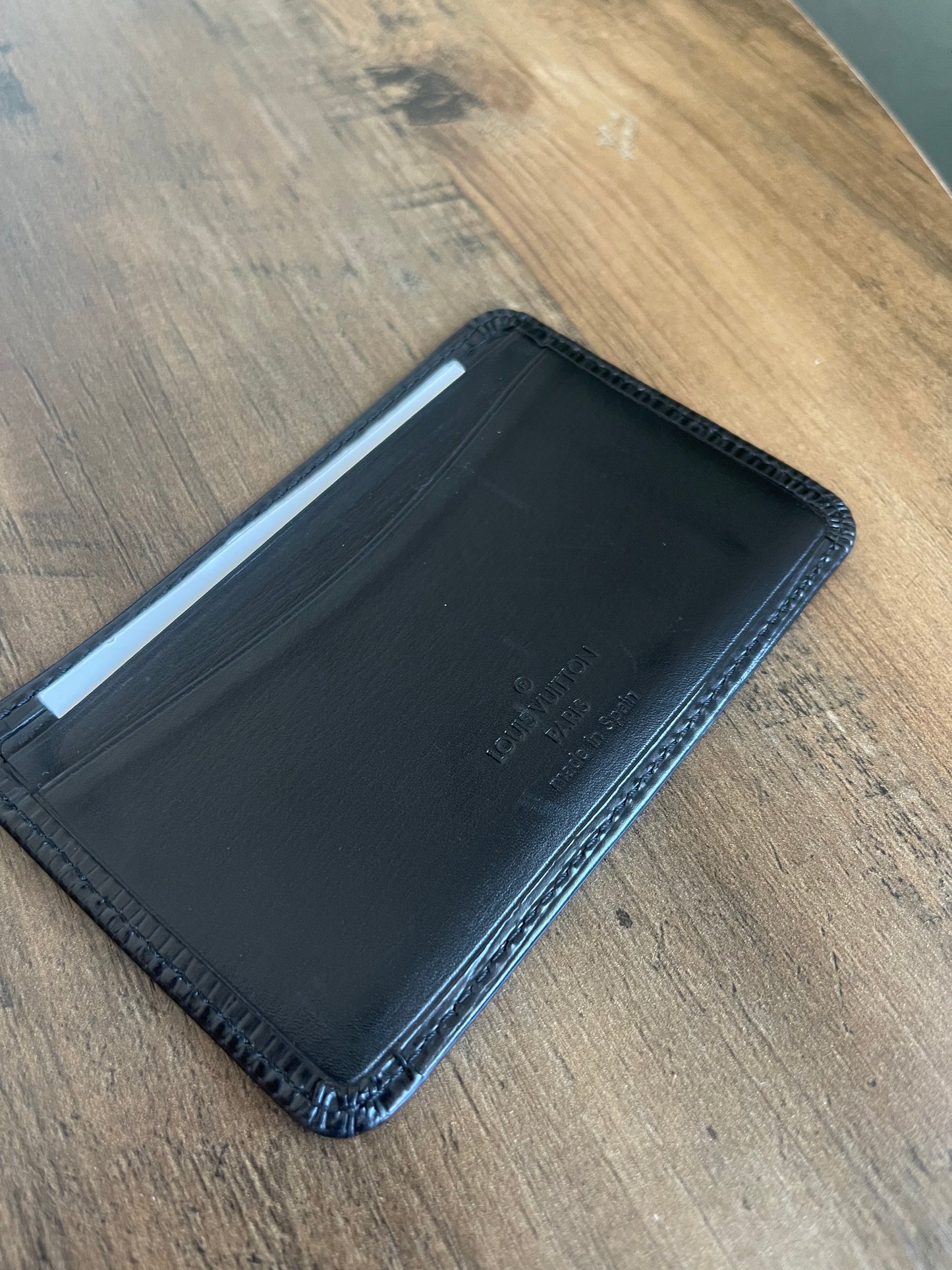 BLACK LOUIS VUITTON EPI CARD HOLDER