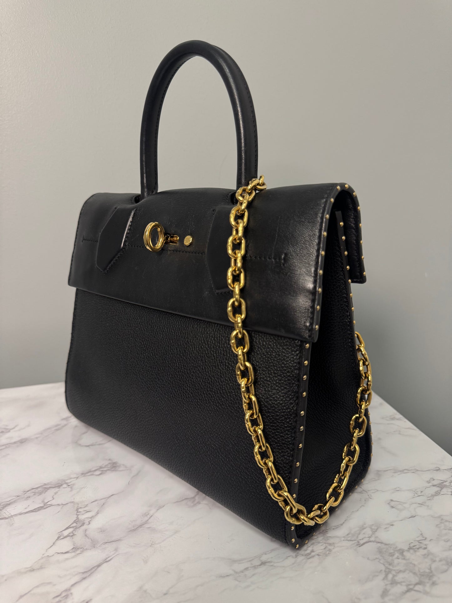 LOUIS VUITTON BLACK STEAMER WITH GOLD CHAIN