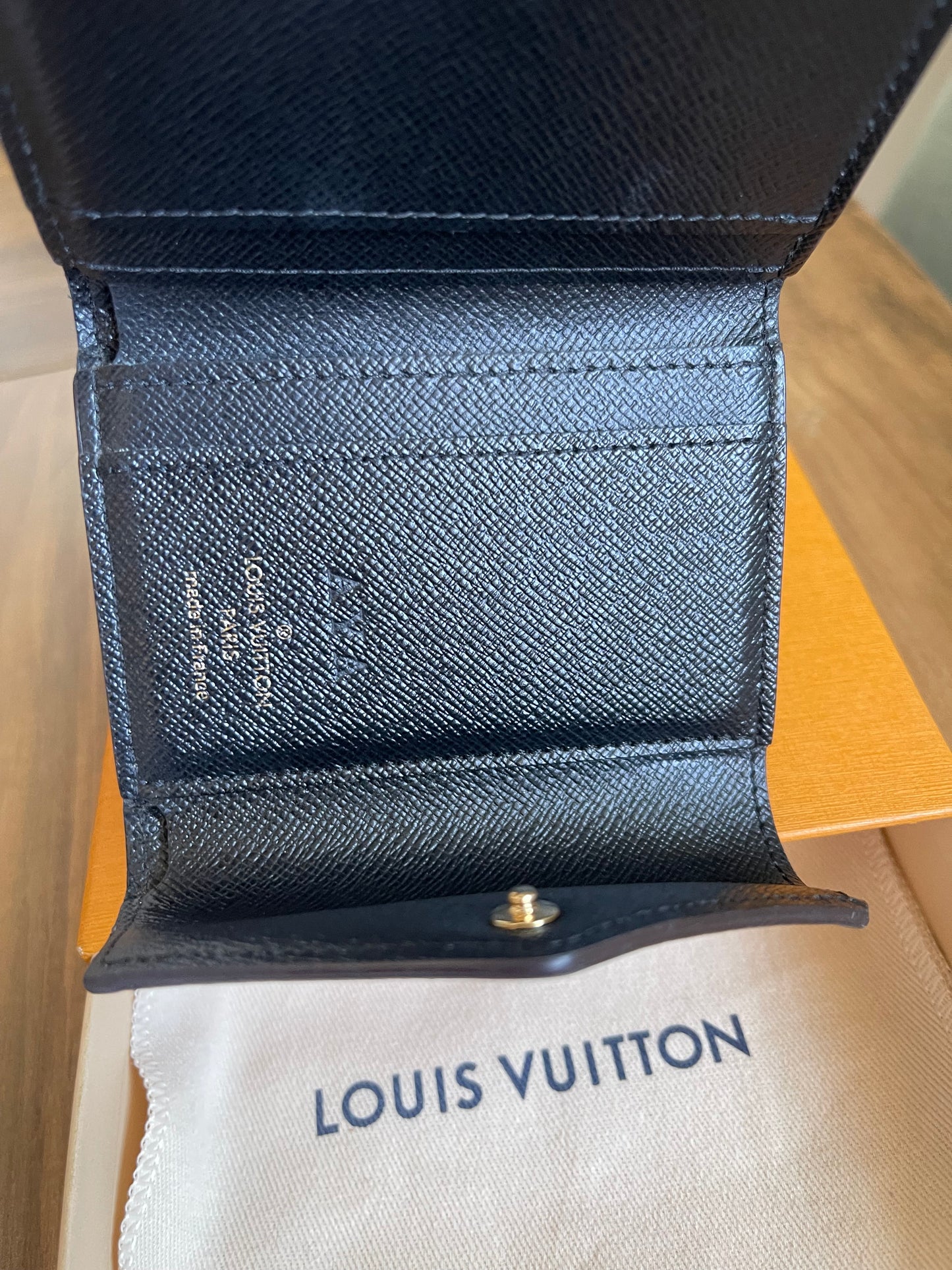 LOUIS VUITTON REVERSE MONOGRAM CARD HOLDER