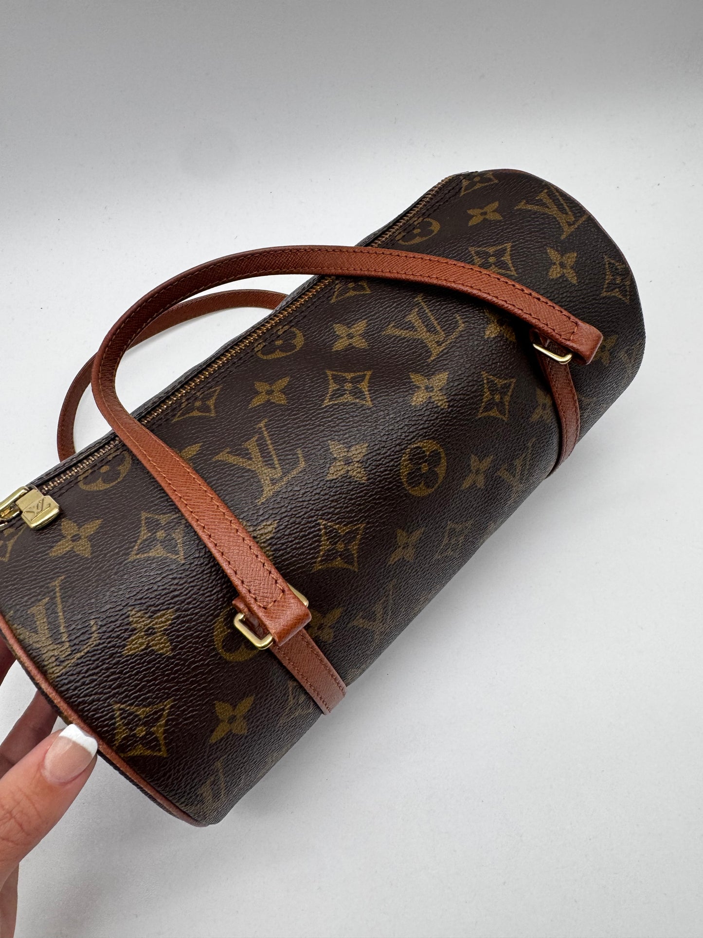LOUIS VUITTON PAPILLON 26 MONOGRAM