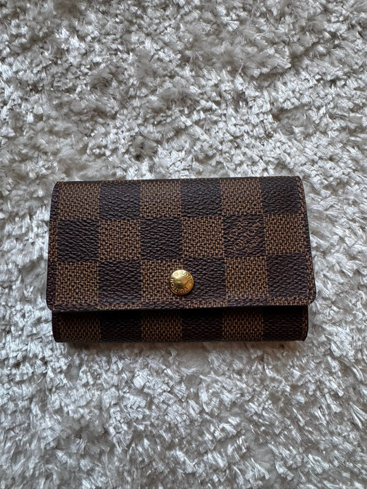 Louis Vuitton 6 Key Holder Damier Ebene
