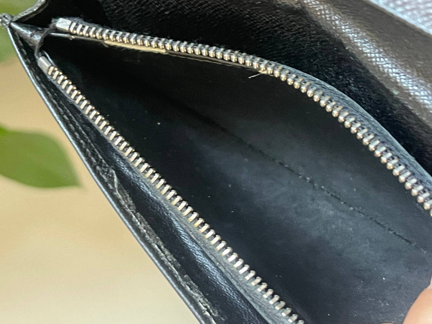 LOUIS VUITTON MENS BI FOLD DAMIER ECLIPSE