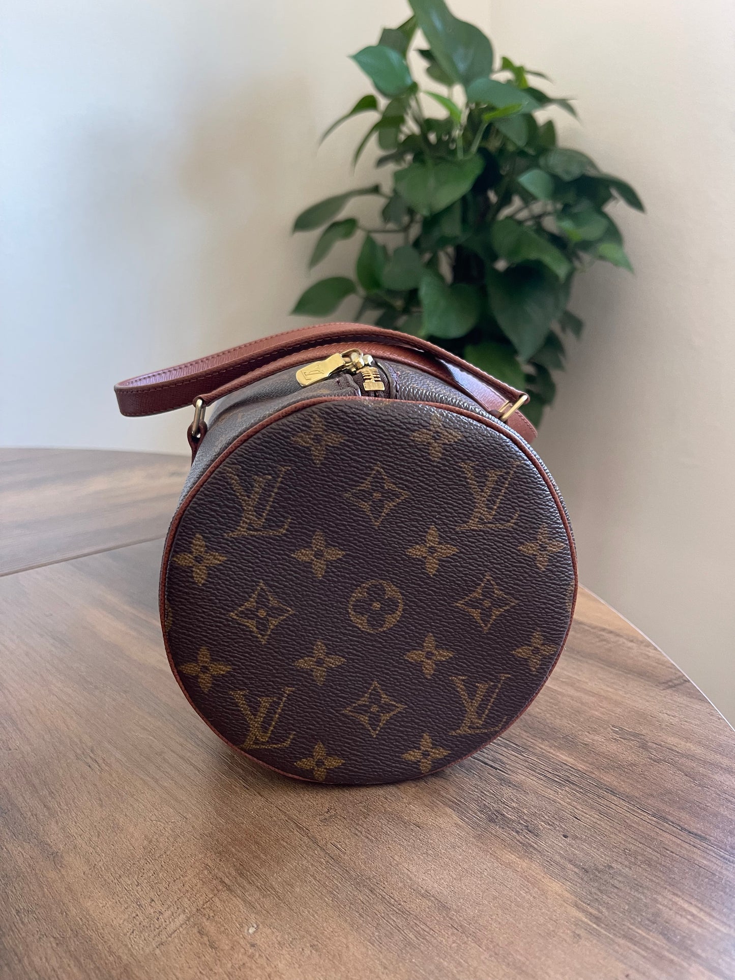 LOUIS VUITTON PAPILLON