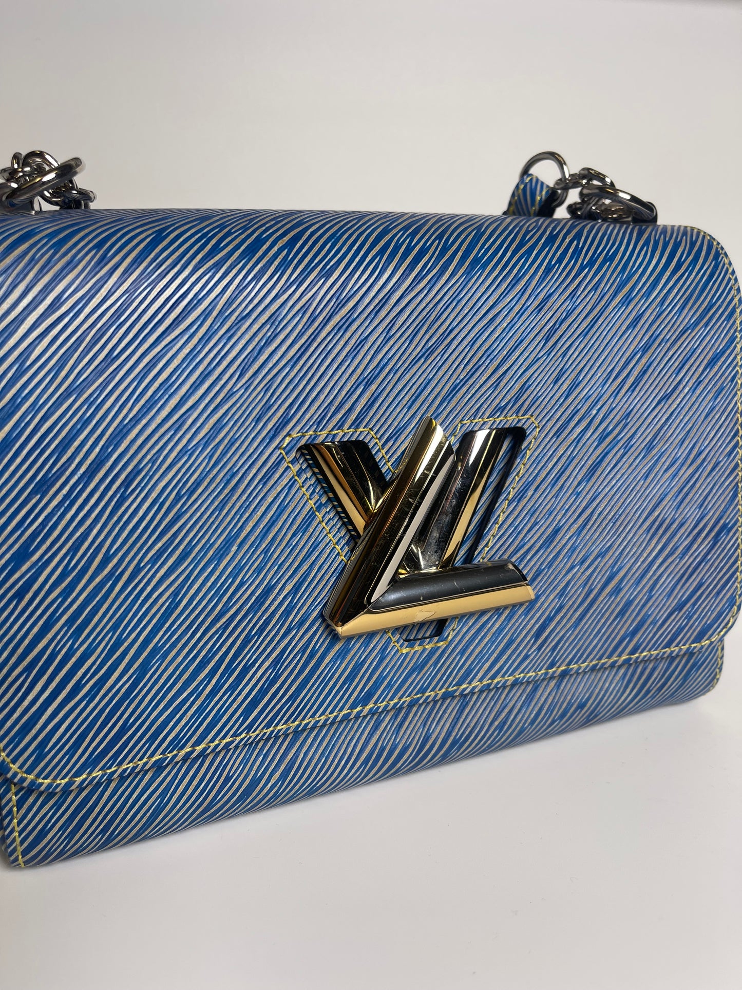 LOUIS VUITTON TWIST EPI BLUE CROSSBODY