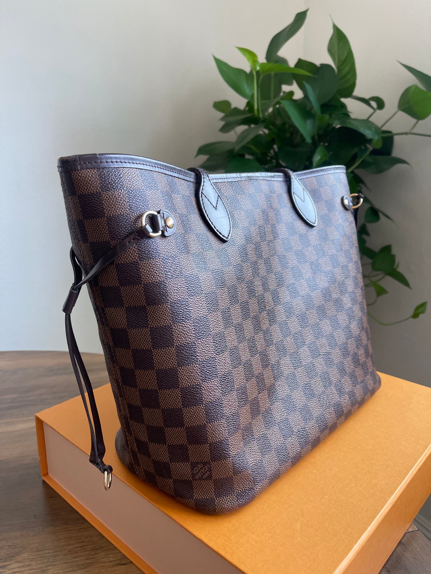 LV DAMIER EBENE PINK INTERIOR WITHOUT POUCH PRE-OWED