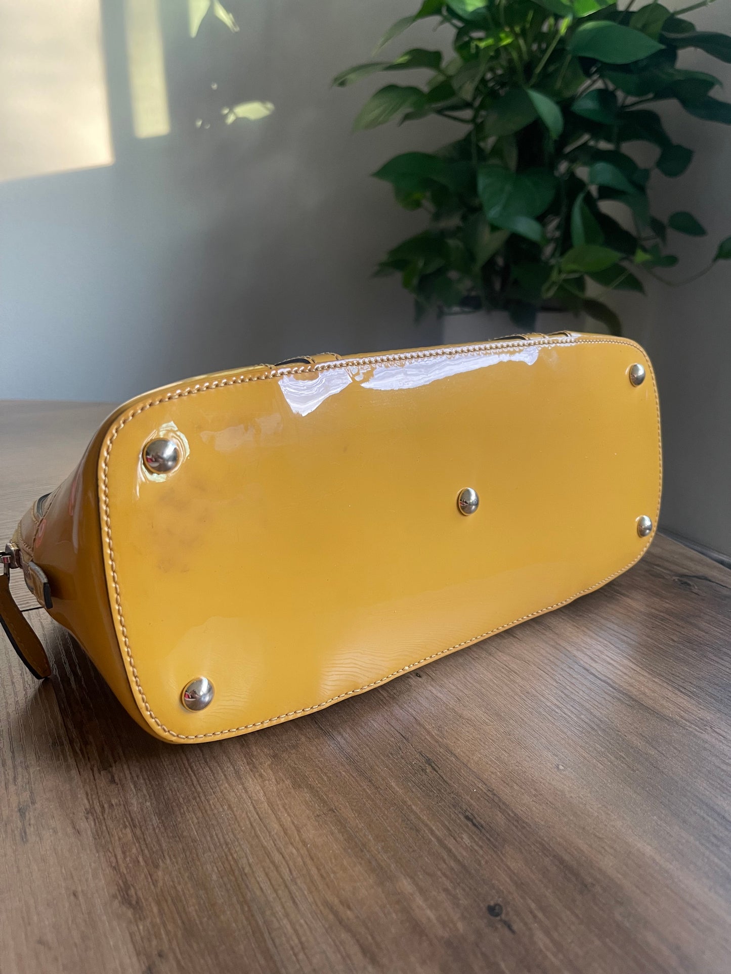 GUCCI PATENT YELLOW CROSSBODY