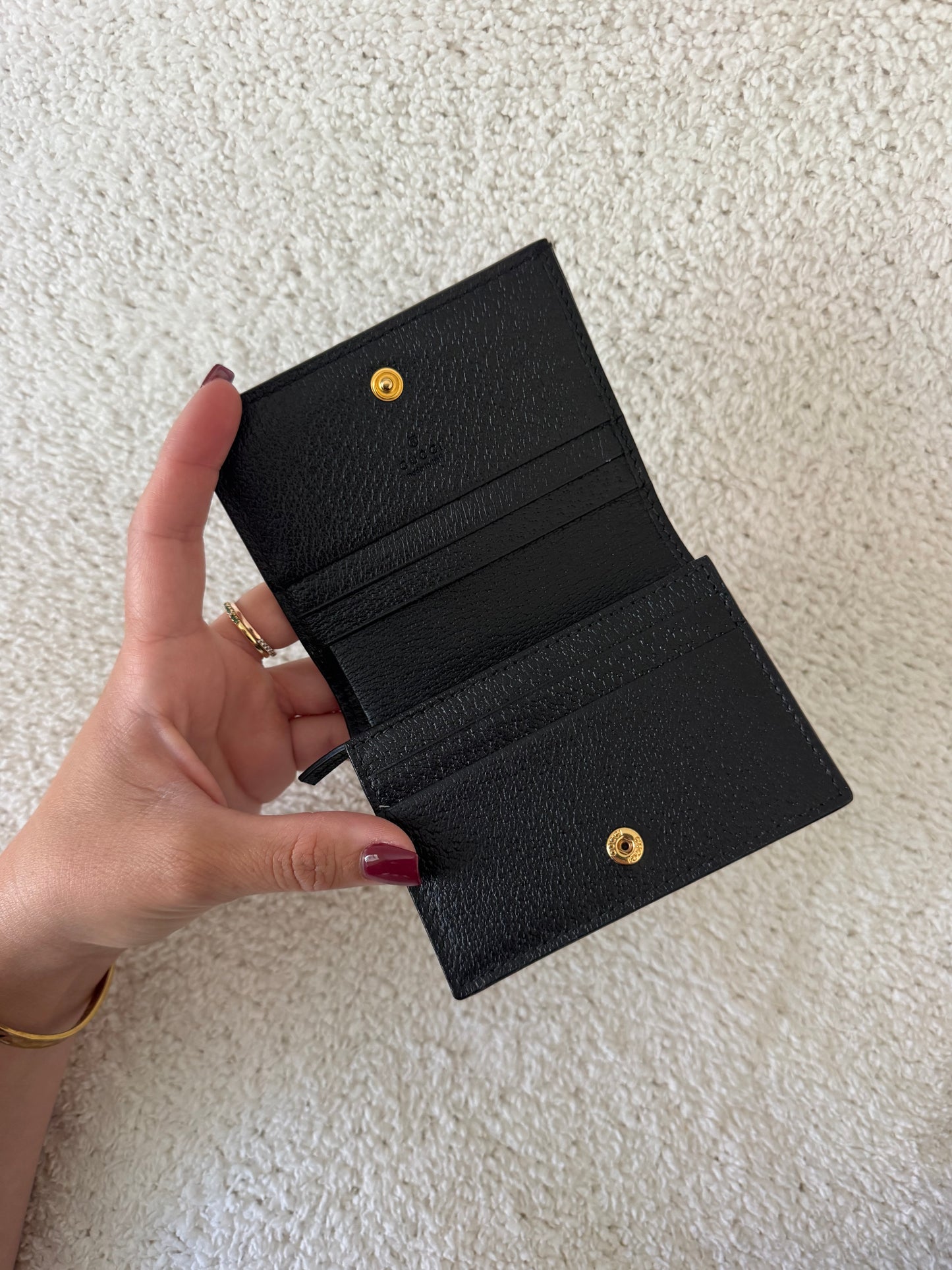 SMAL GUCCI COMPACT WALLET