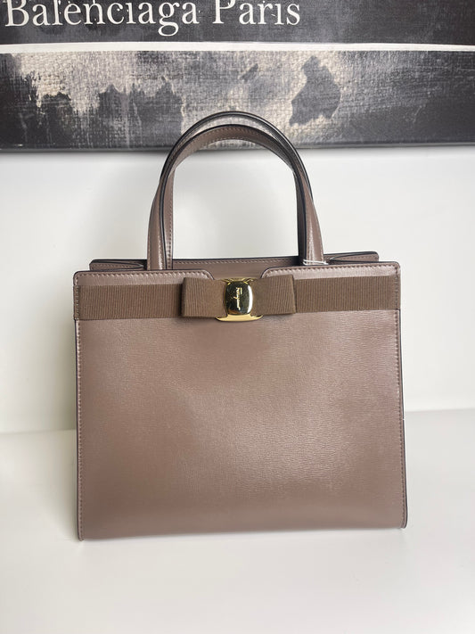 FARAGAMO BOW TIE SPECIAL