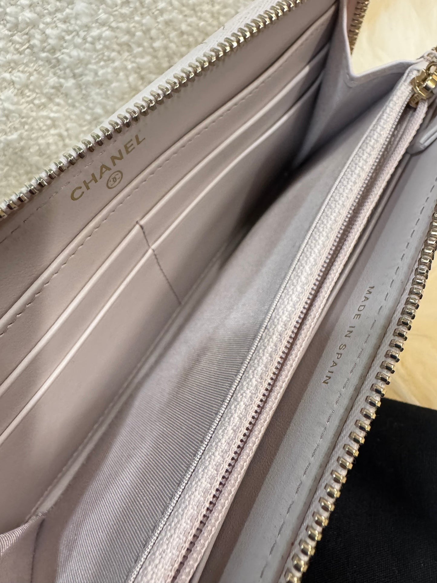 CHANEL LAMBSKIN LILAC GOLD HARDWARE