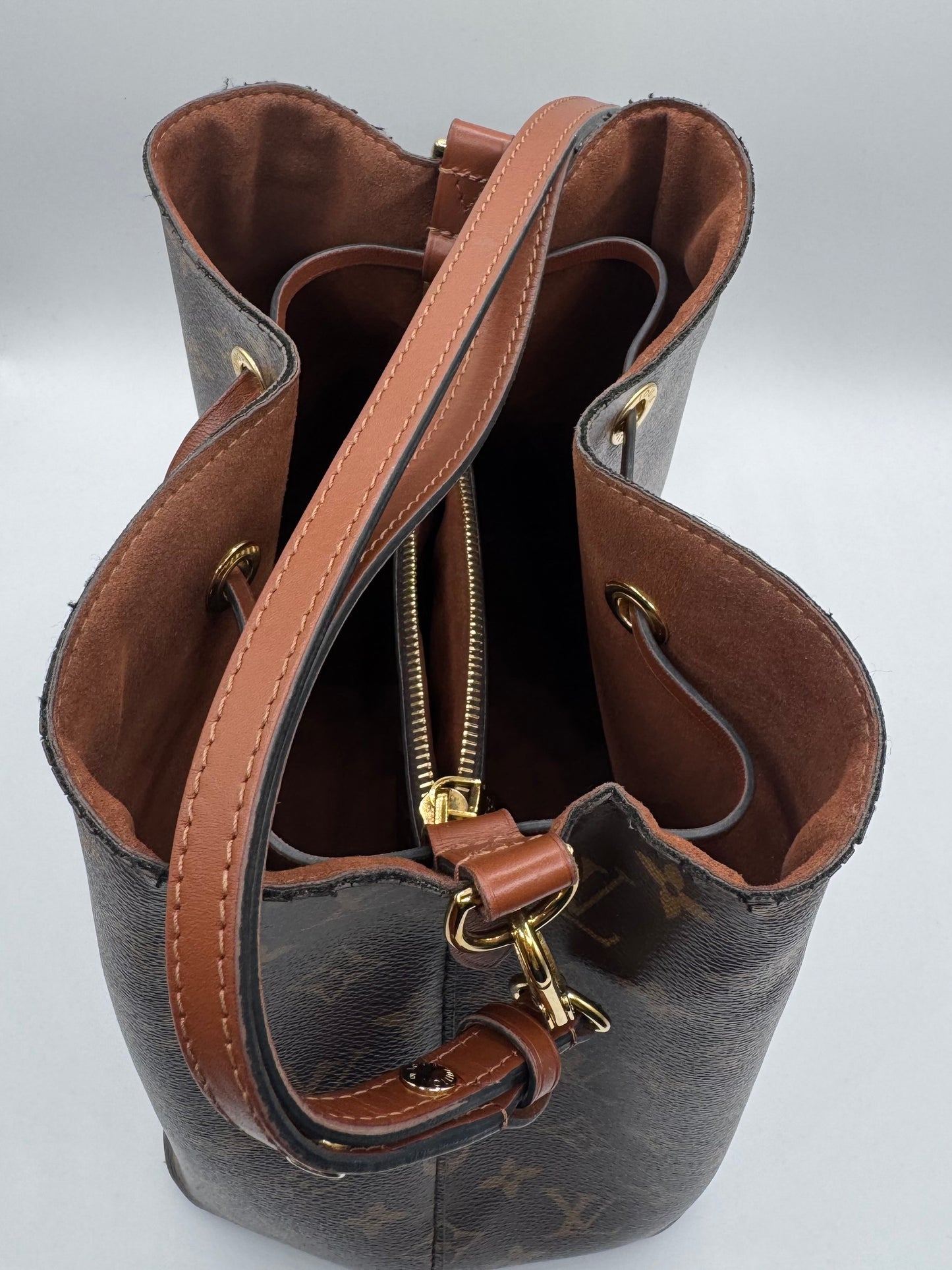 LOUIS VUITTON NEO NOE MONOGRAM