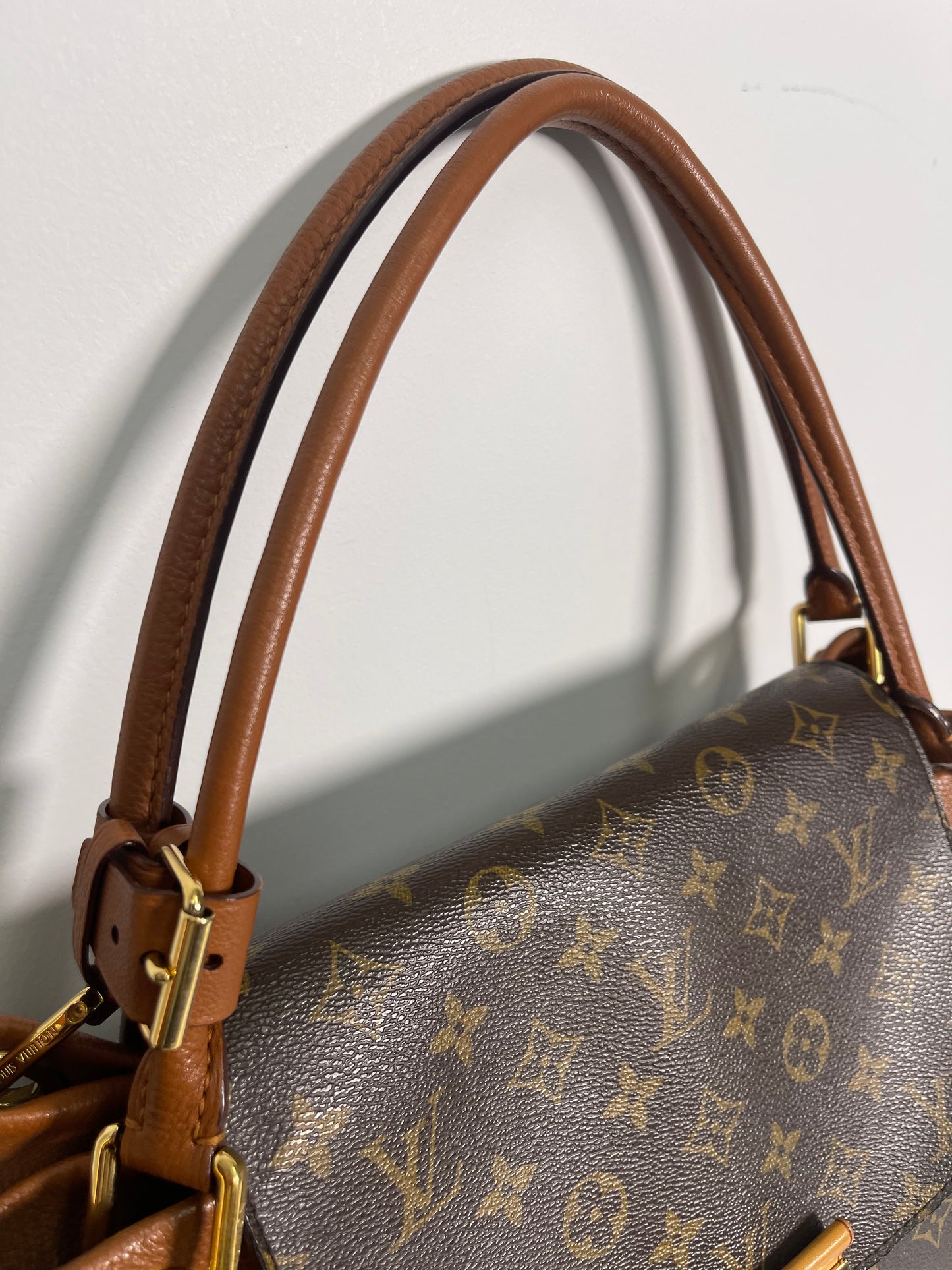 LOUIS VUITTON OLYMPE MM MONGRAM TOTE